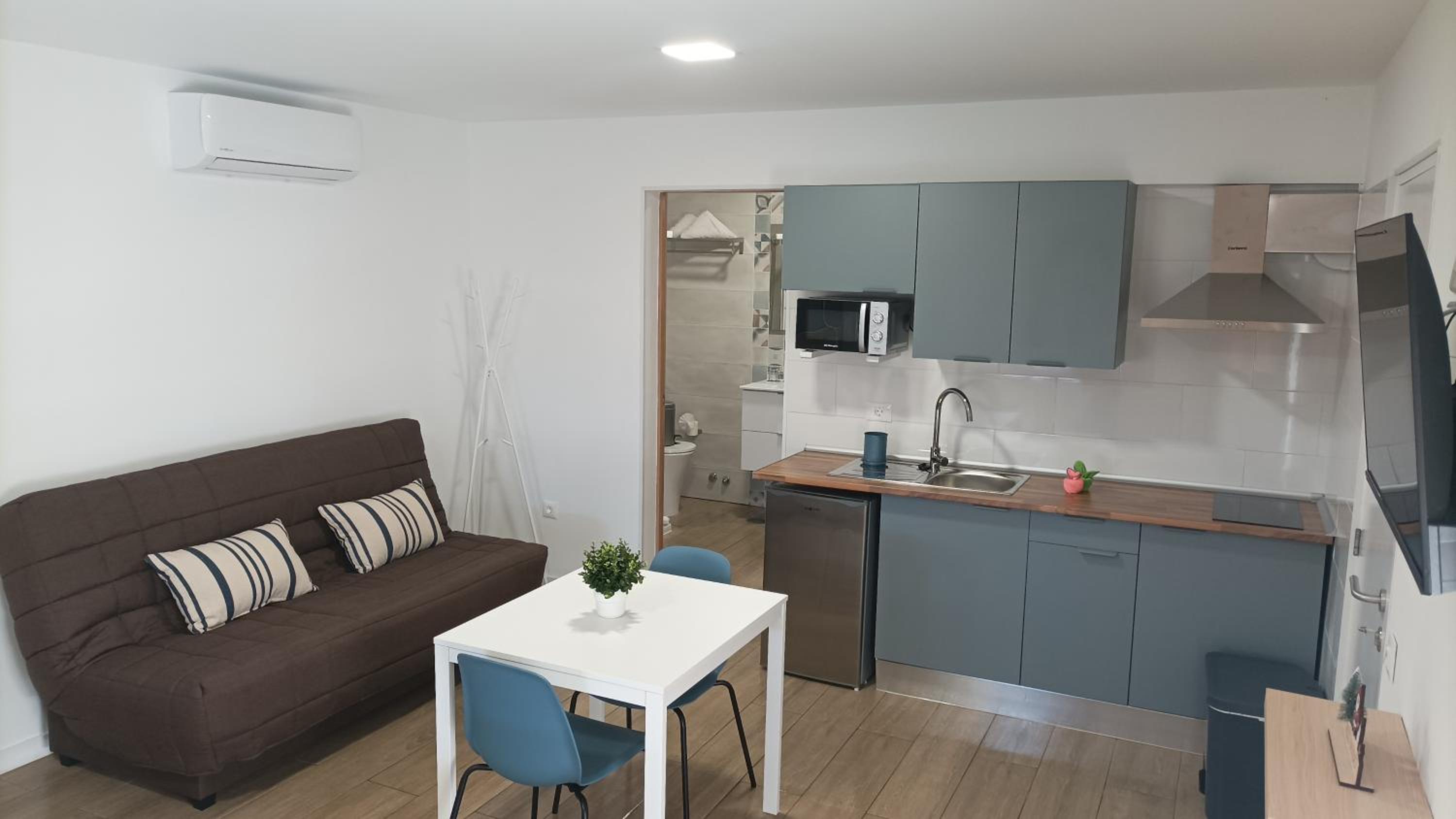 Casa de cuatro habitaciones