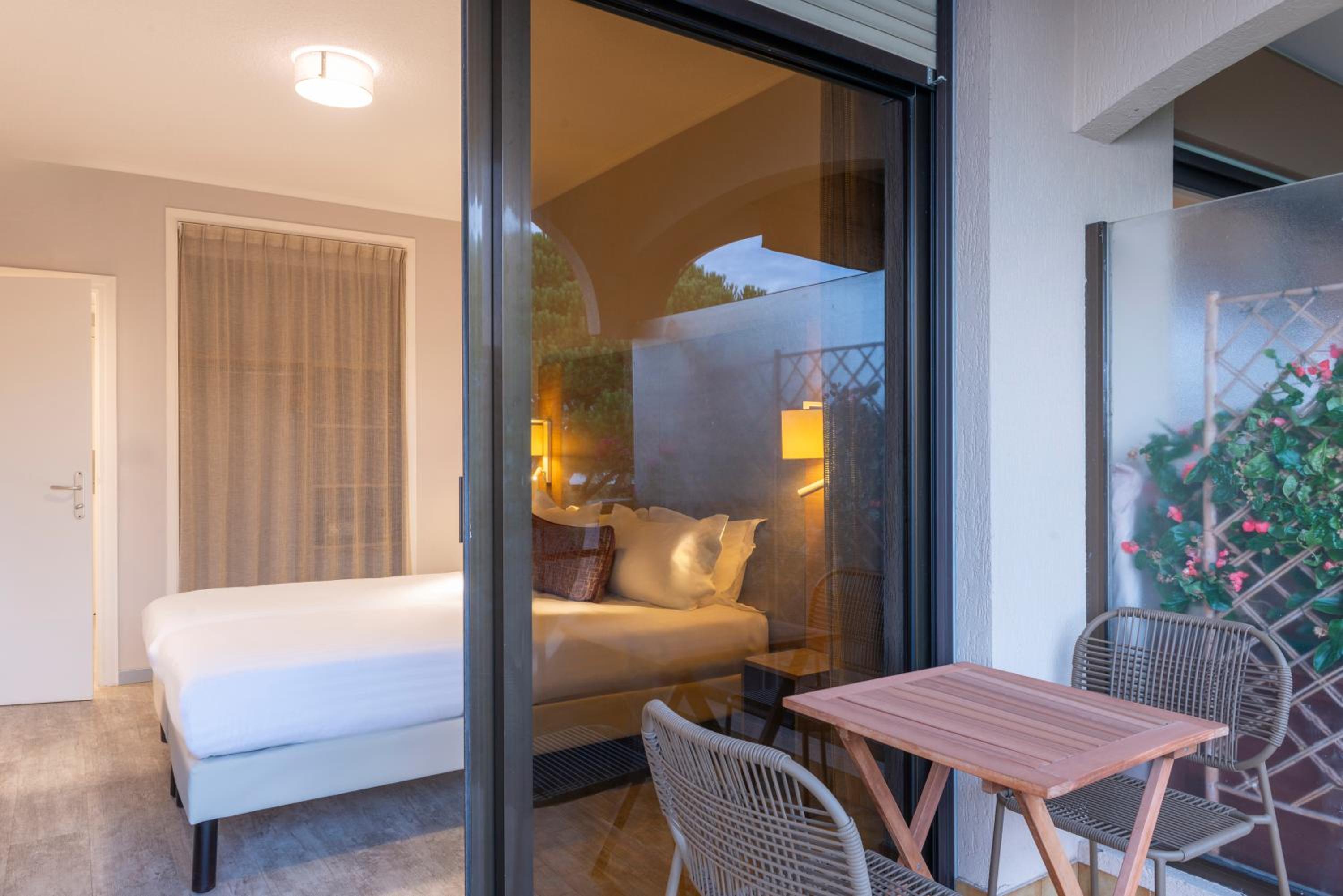 Double Room with Terrace