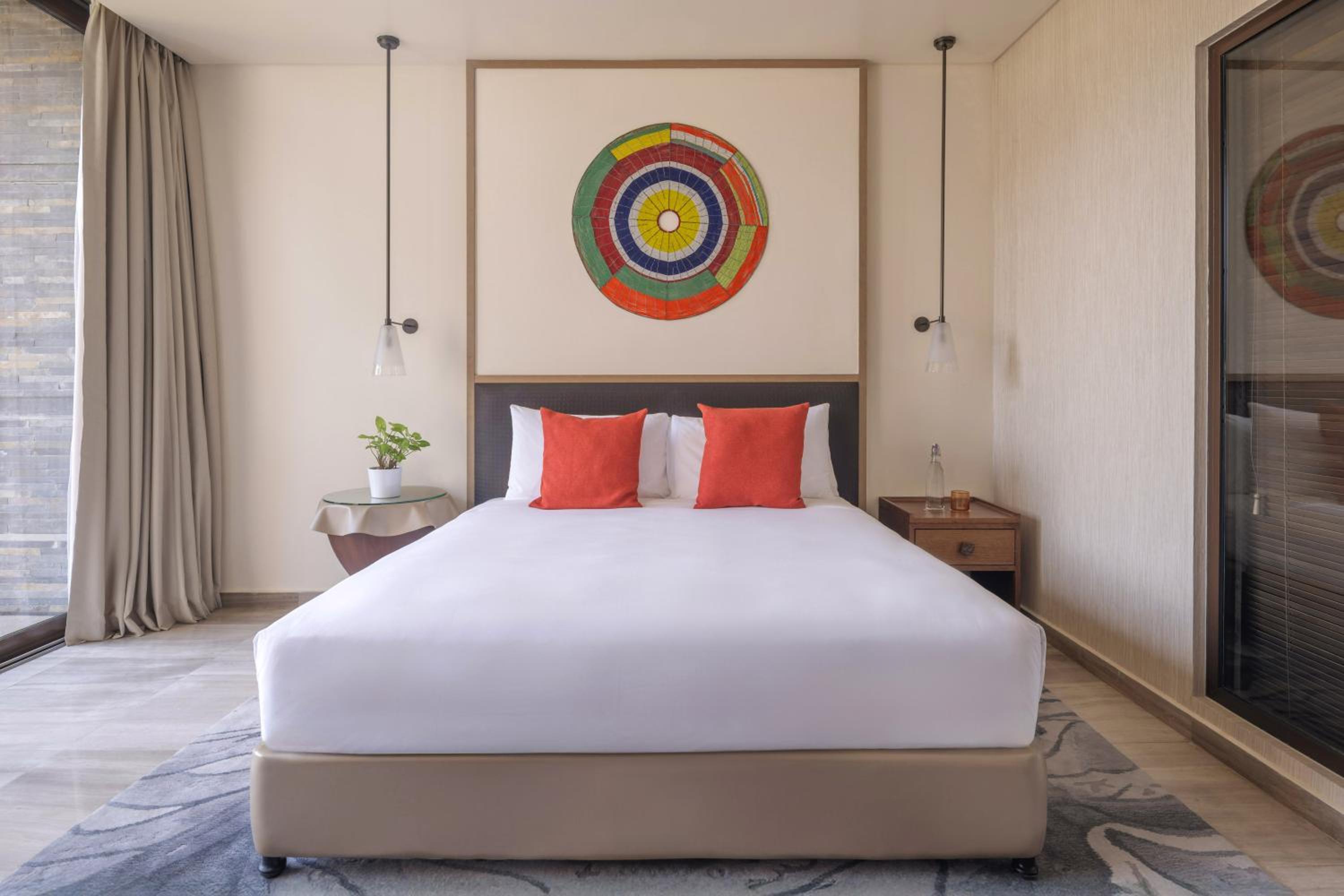 Red Level Family Suite