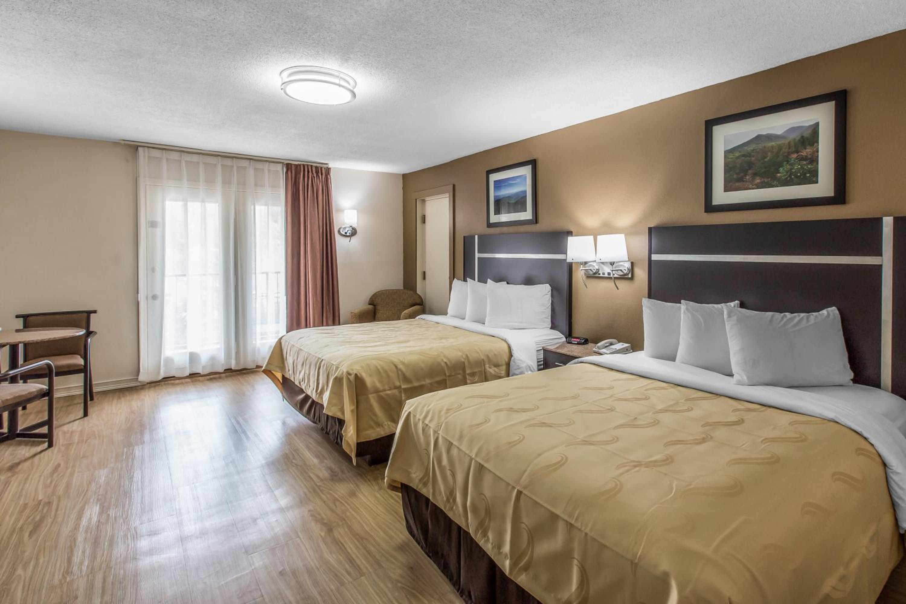 Standard Room with Two Queen Beds and Balcony- Pet Friendly - Photo 2