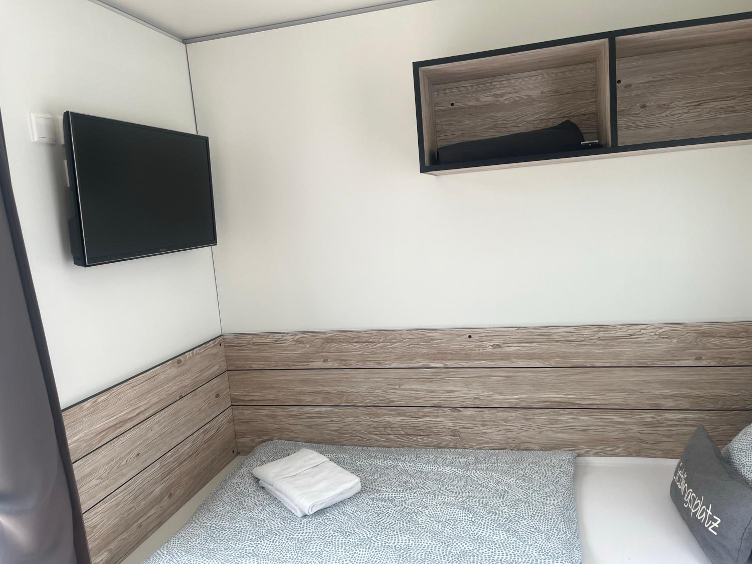 Small Single Room