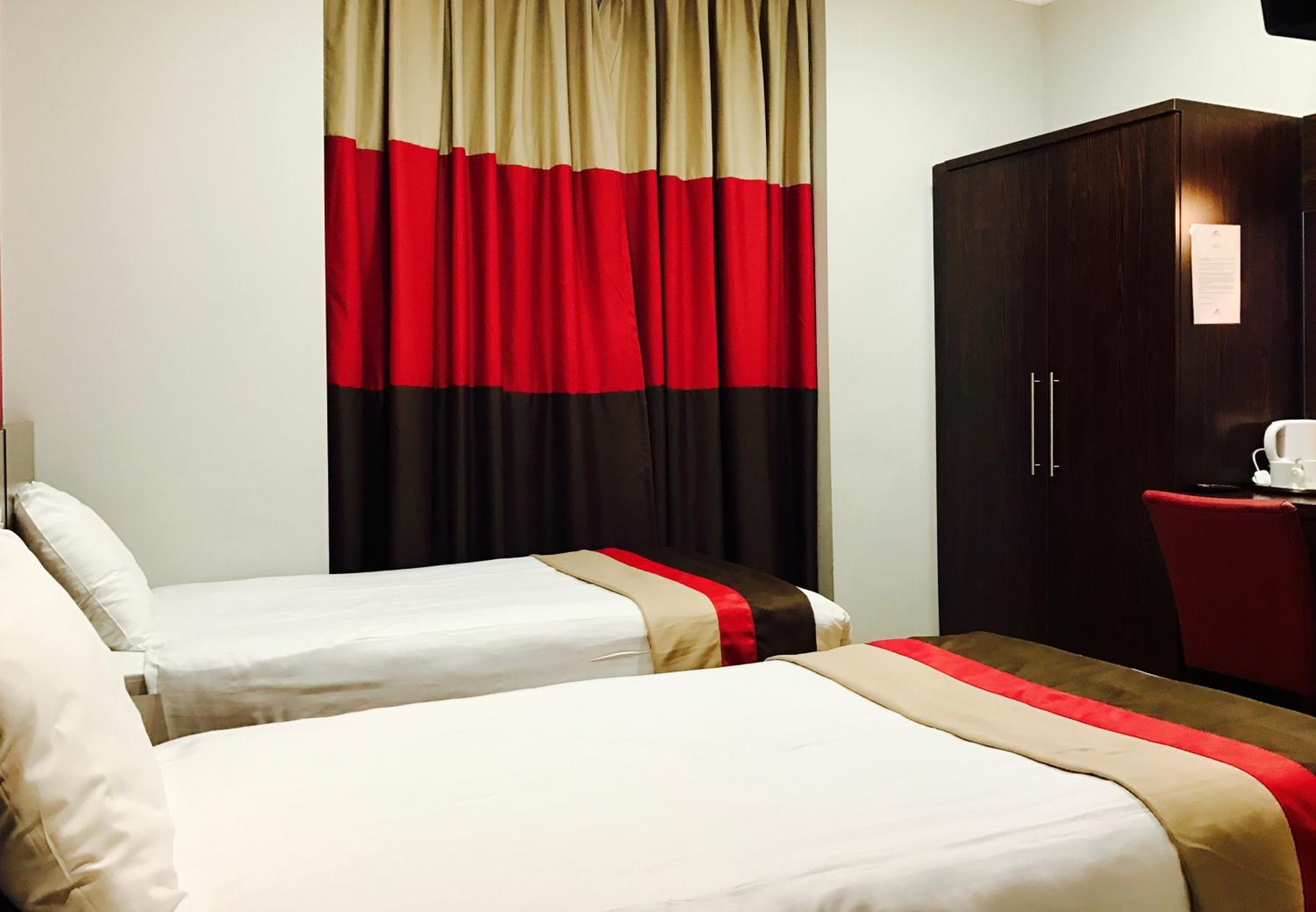 Twin Room photo 1