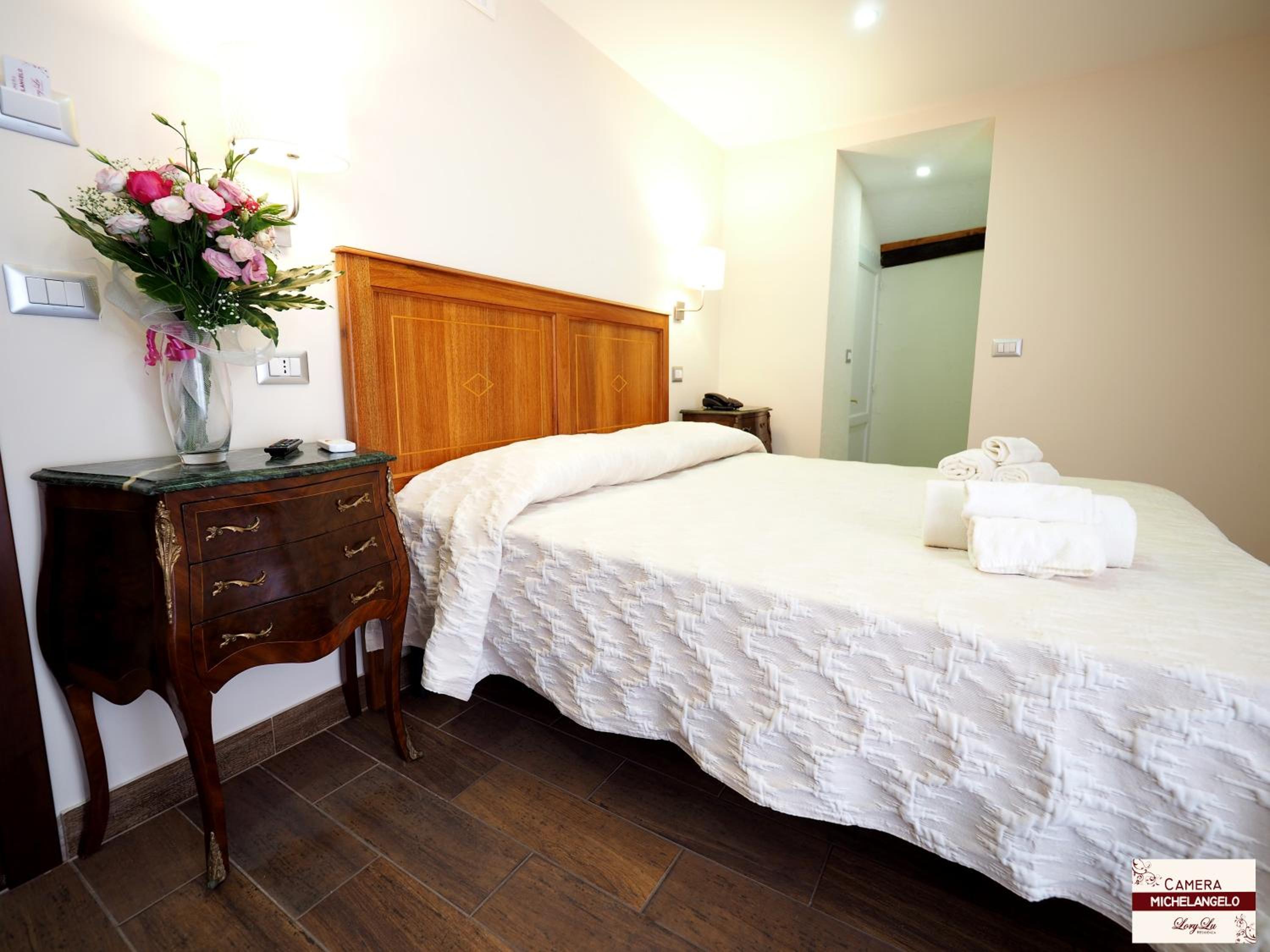 Double or Twin Room with Terrace