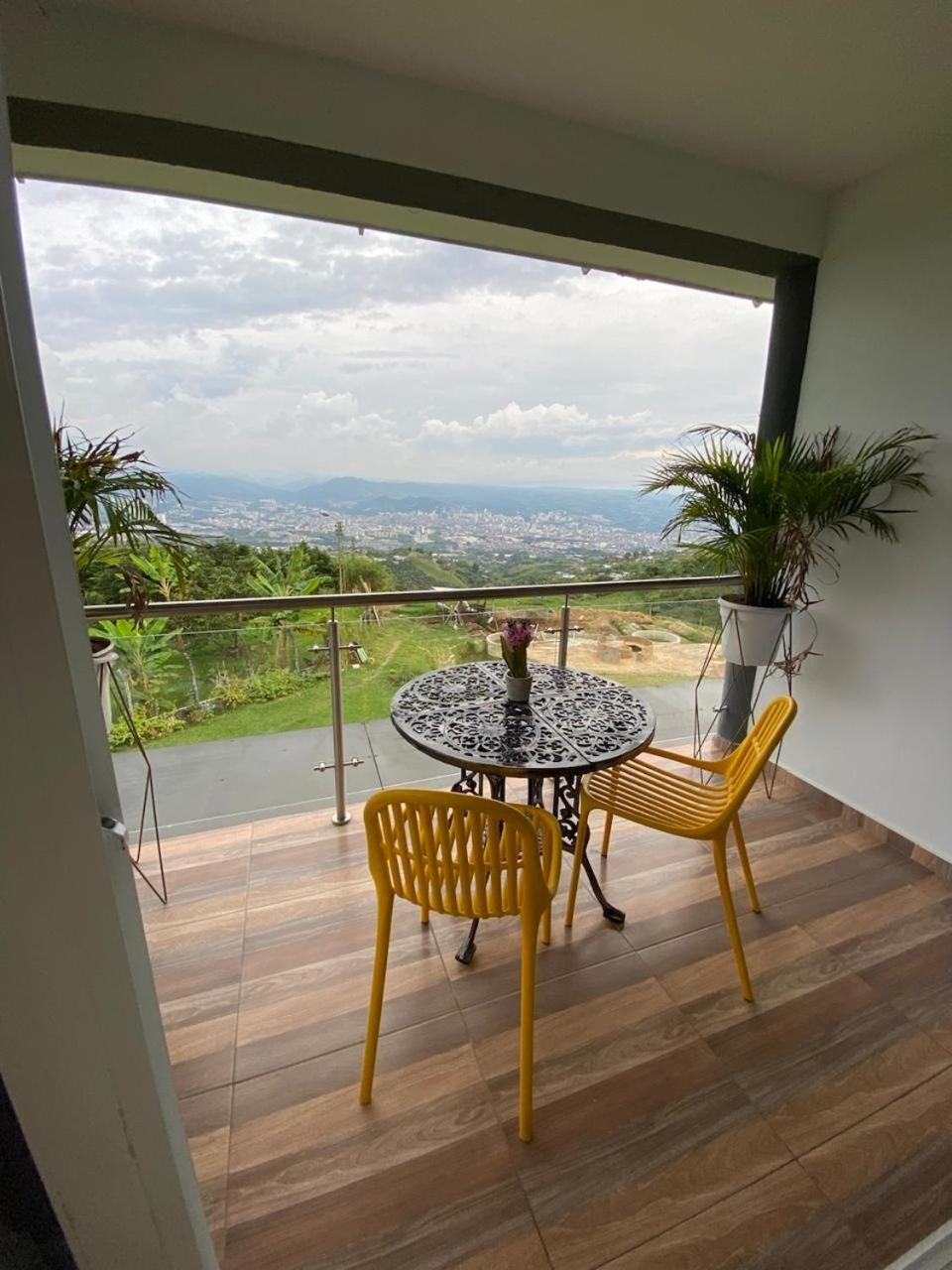 Junior Suite with Balcony photo 3