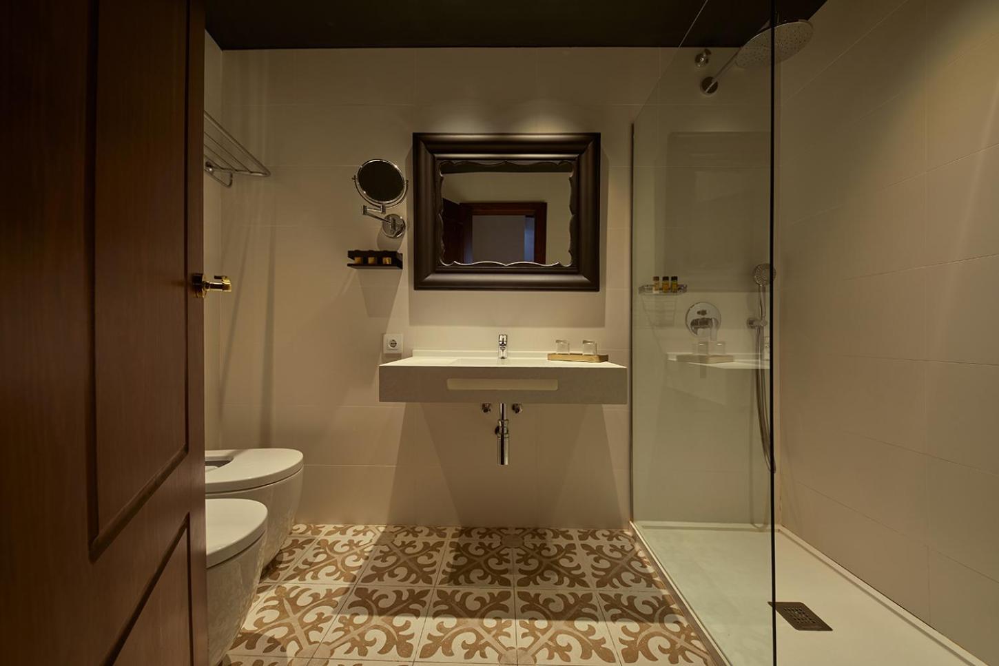 Basic Double or Twin Room