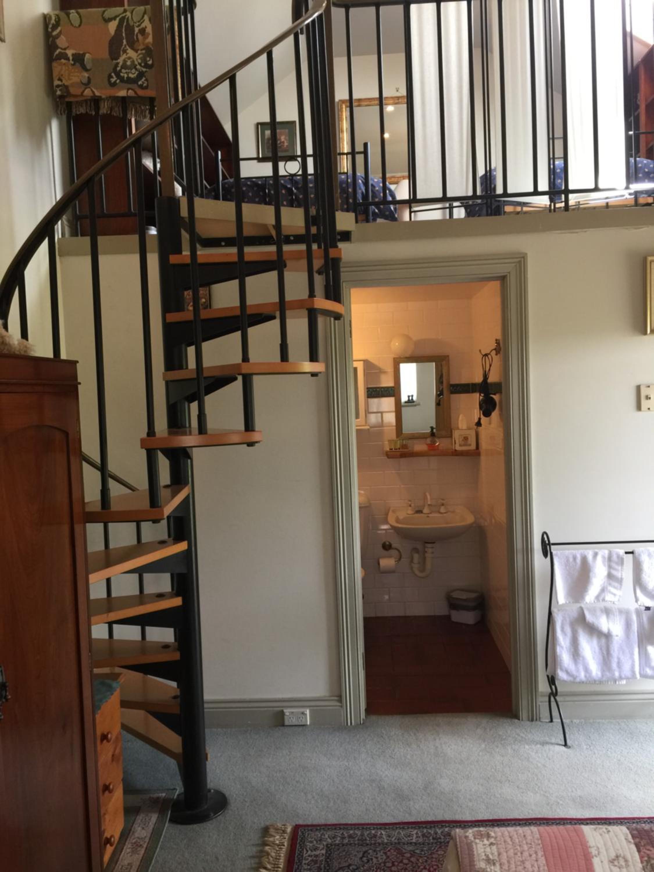 Family Room with Bathroom photo 3