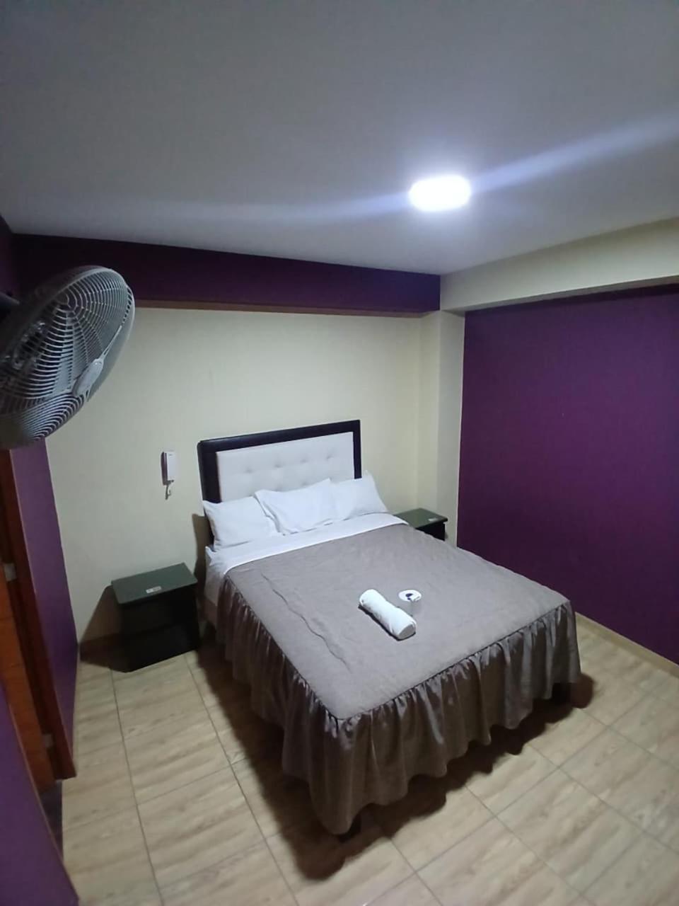 Queen Room