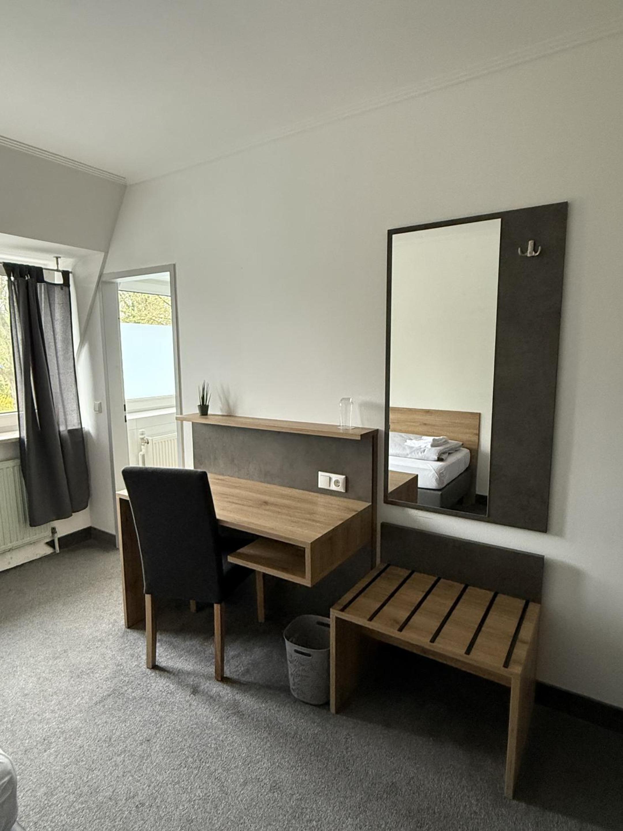 Twin Room with Private Bathroom