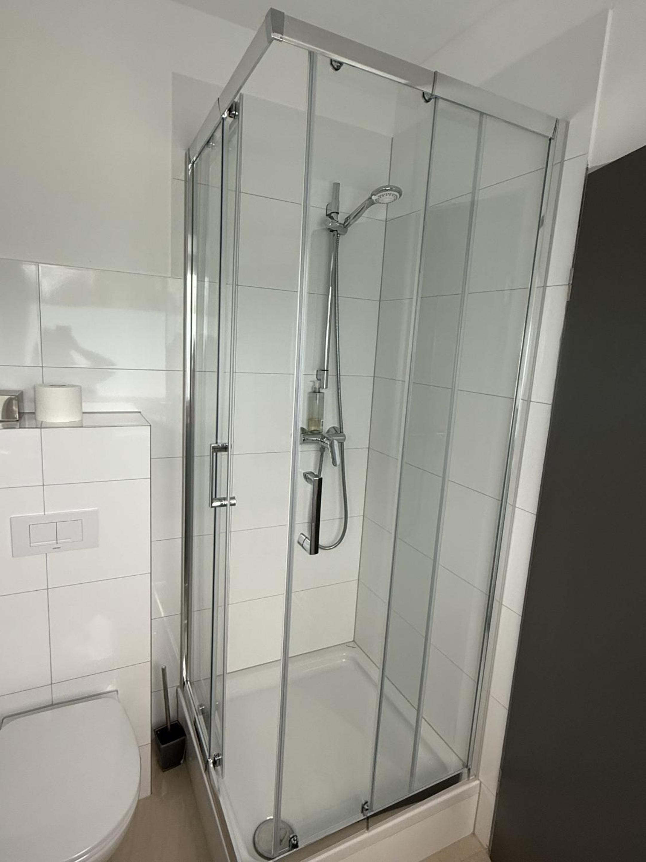 Twin Room with Private Bathroom, photo 7