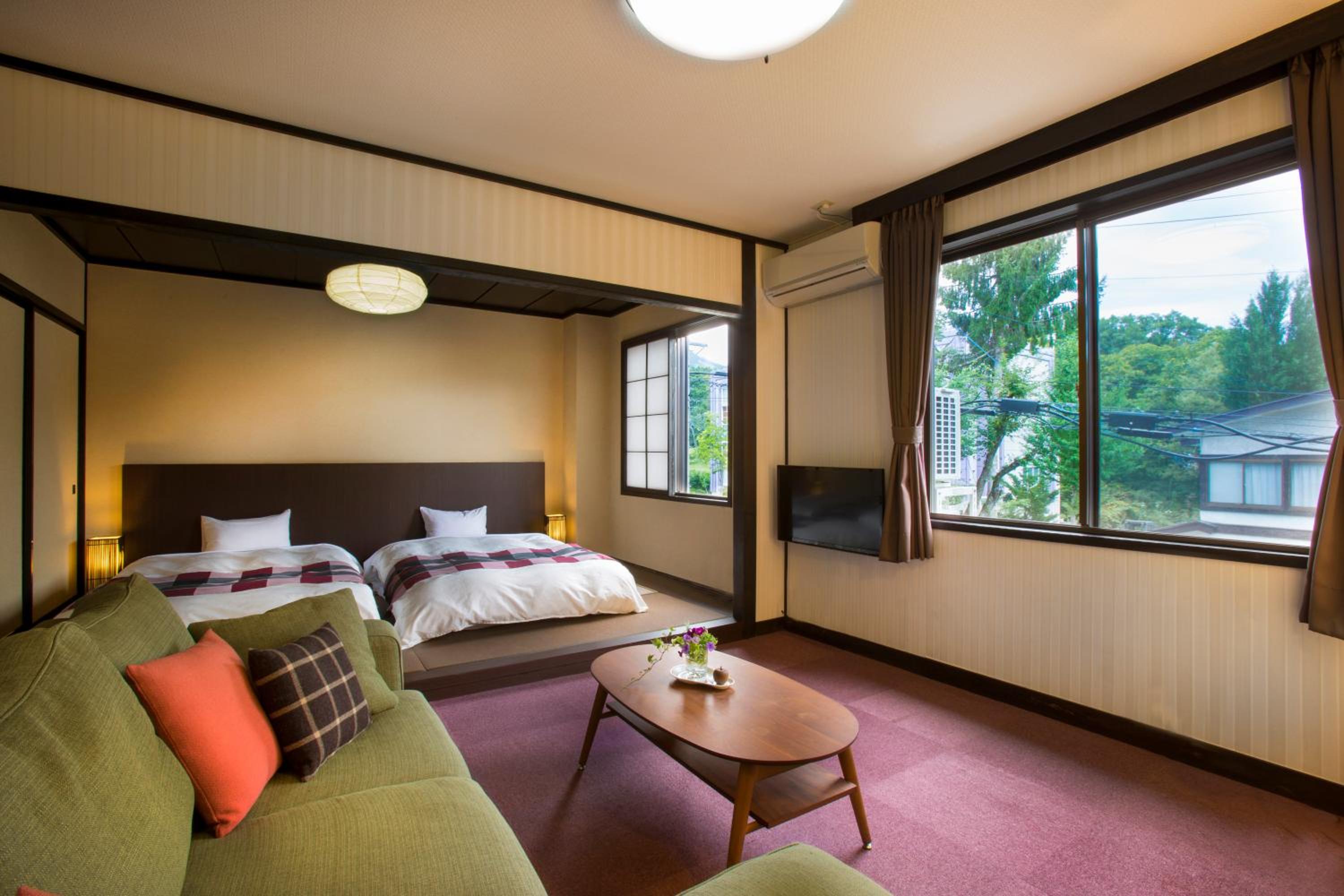 Twin Room with Shower photo 2