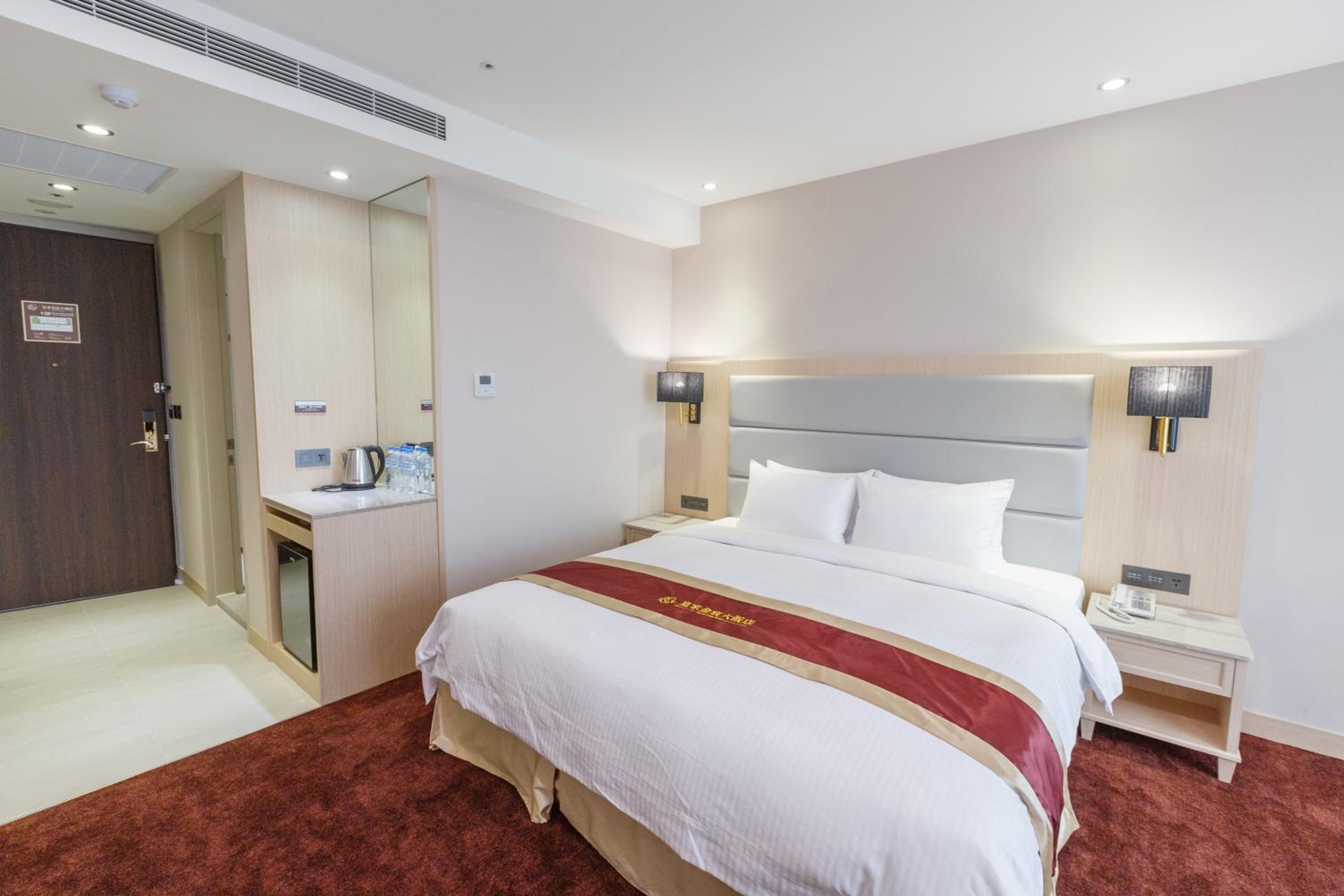 Double Room photo 3