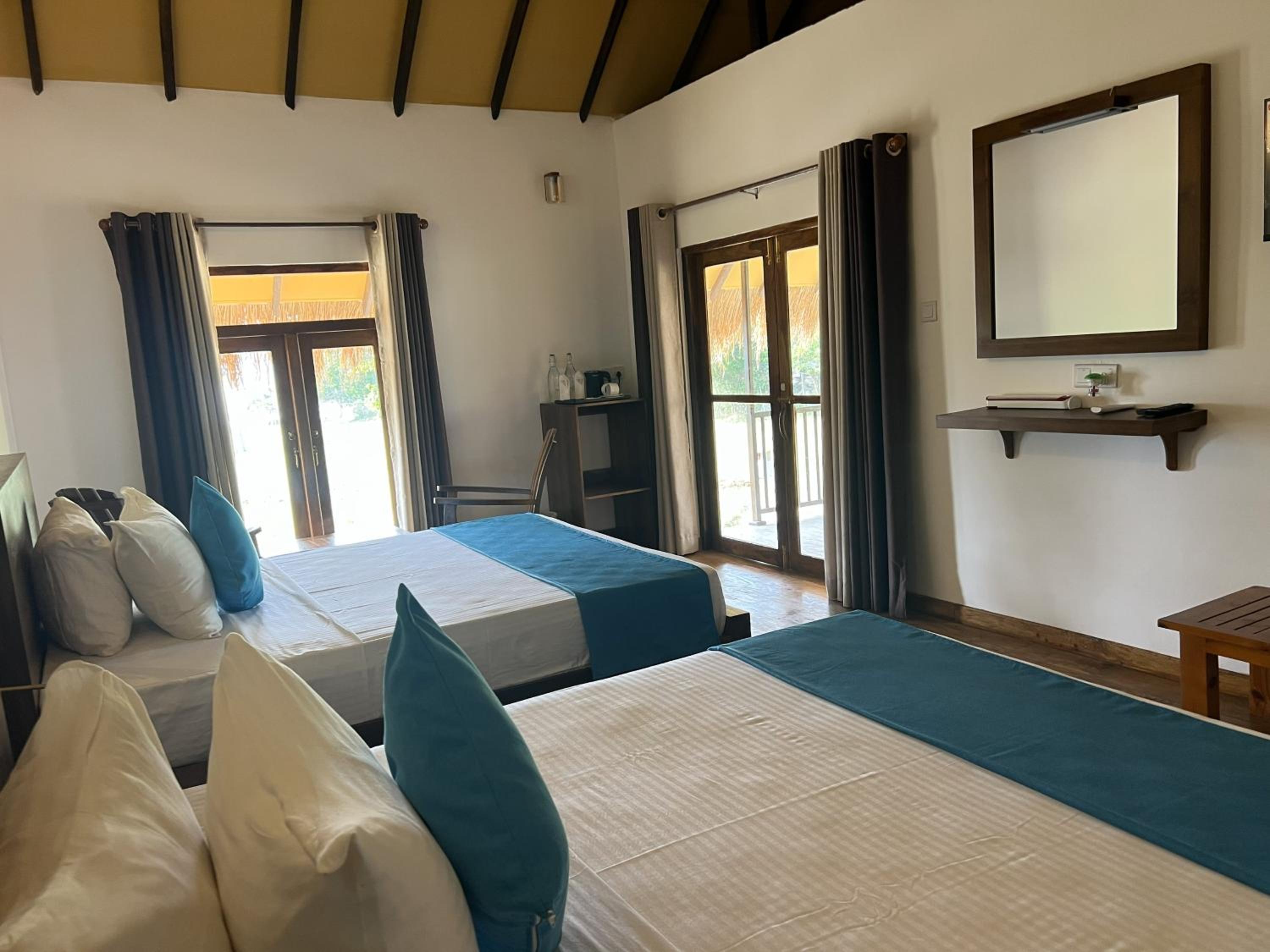 Deluxe Family Room - Photo 3