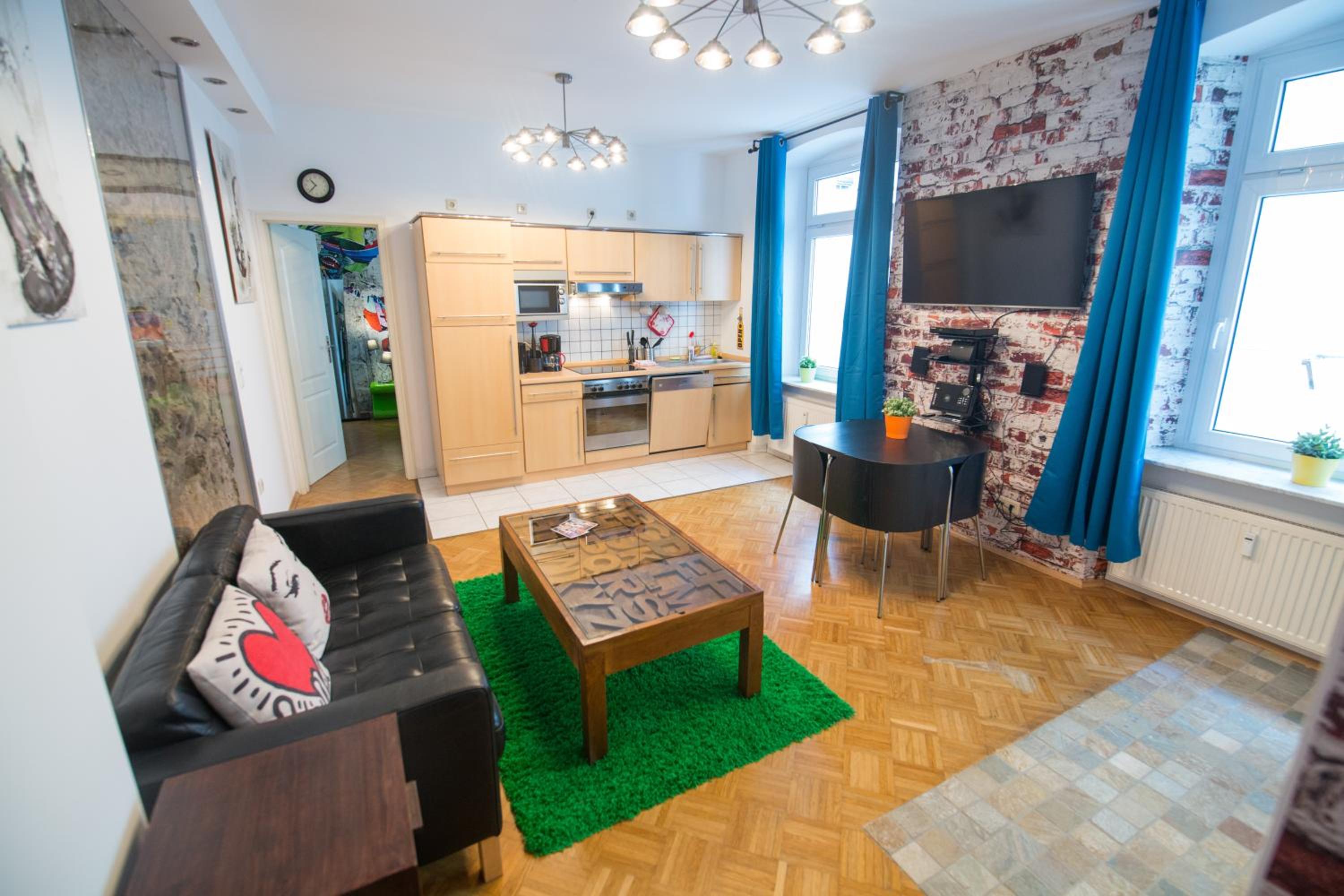 Standard One-Bedroom Apartment photo 3