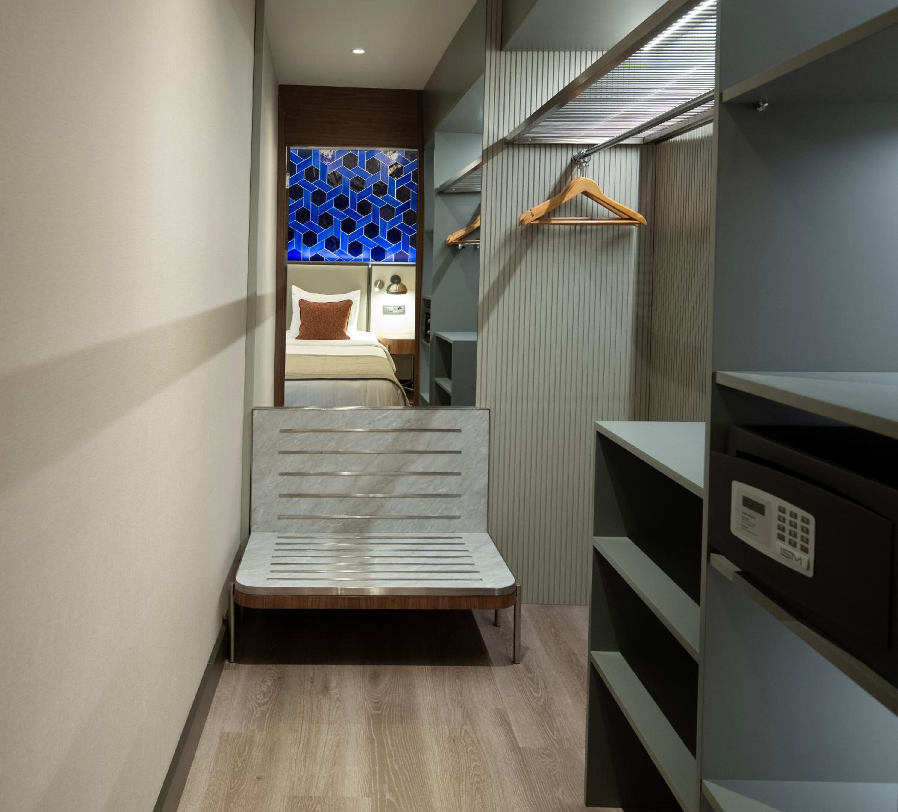 Junior Suite with Two Single Beds photo 2