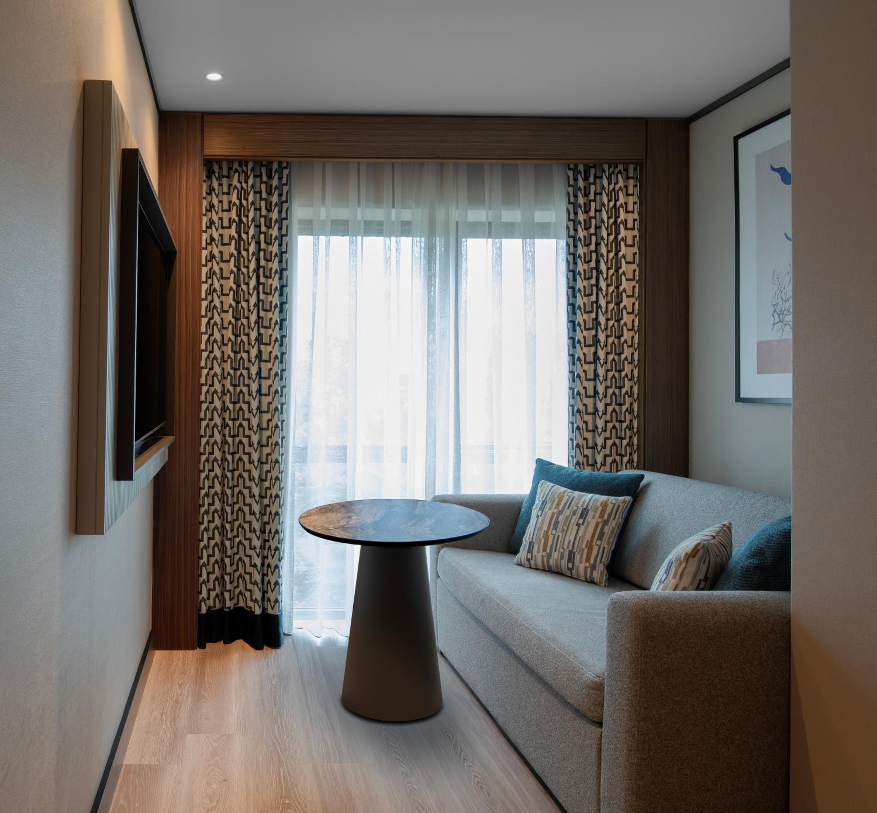 Superior Room with Two Twin Beds photo 3