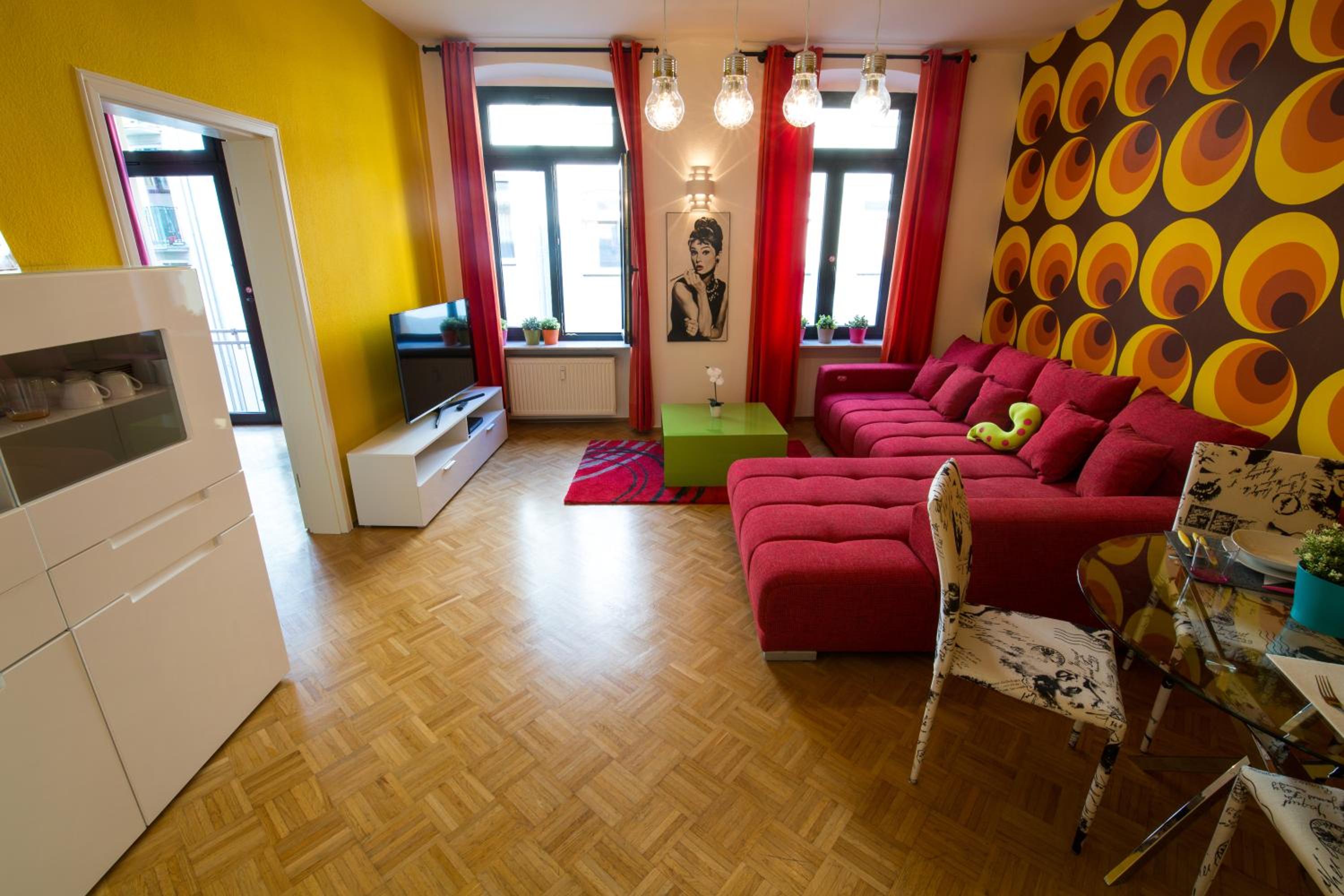 Comfort One-Bedroom Apartment photo 2