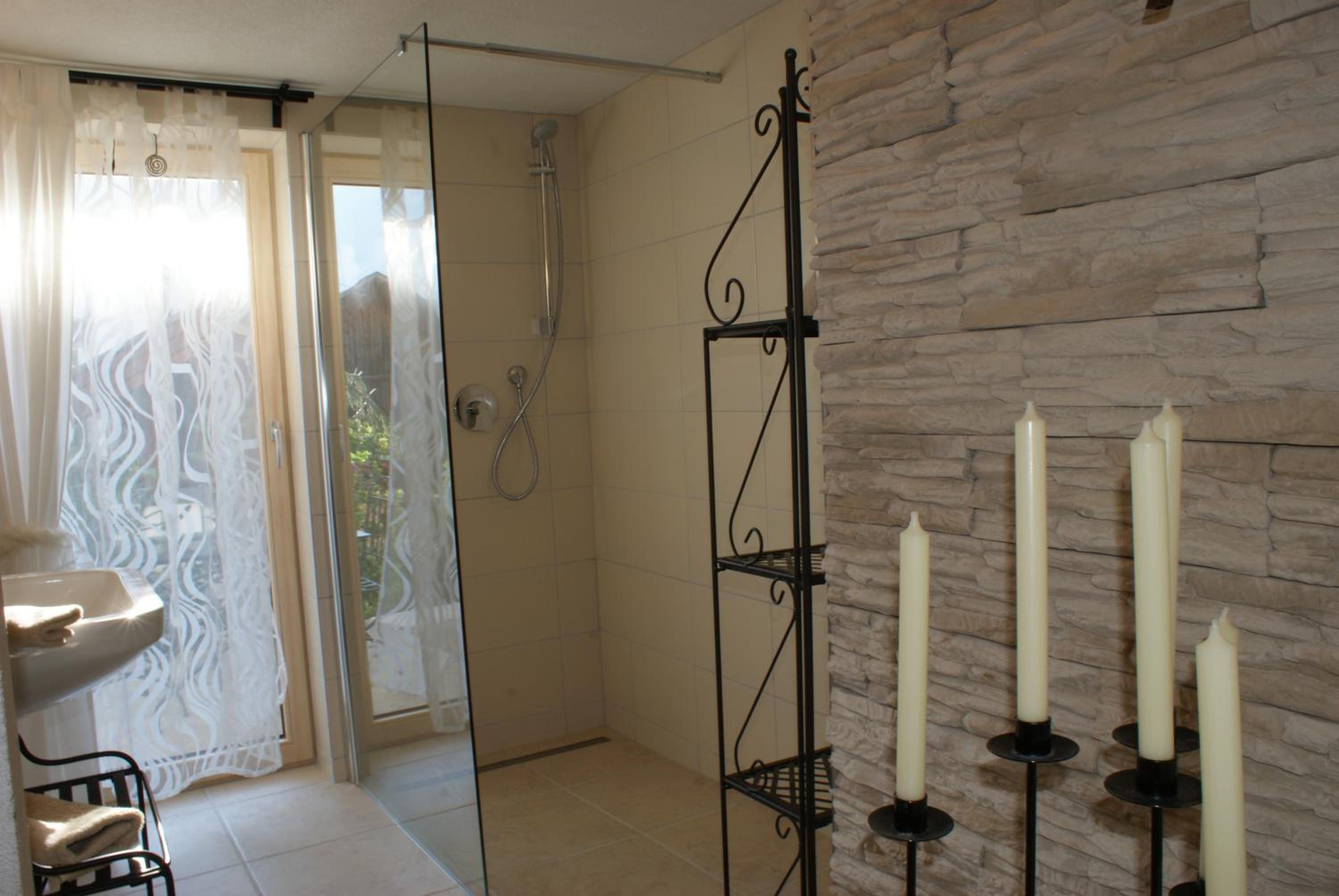 Two-Bedroom Apartment with Terrace - Photo 15