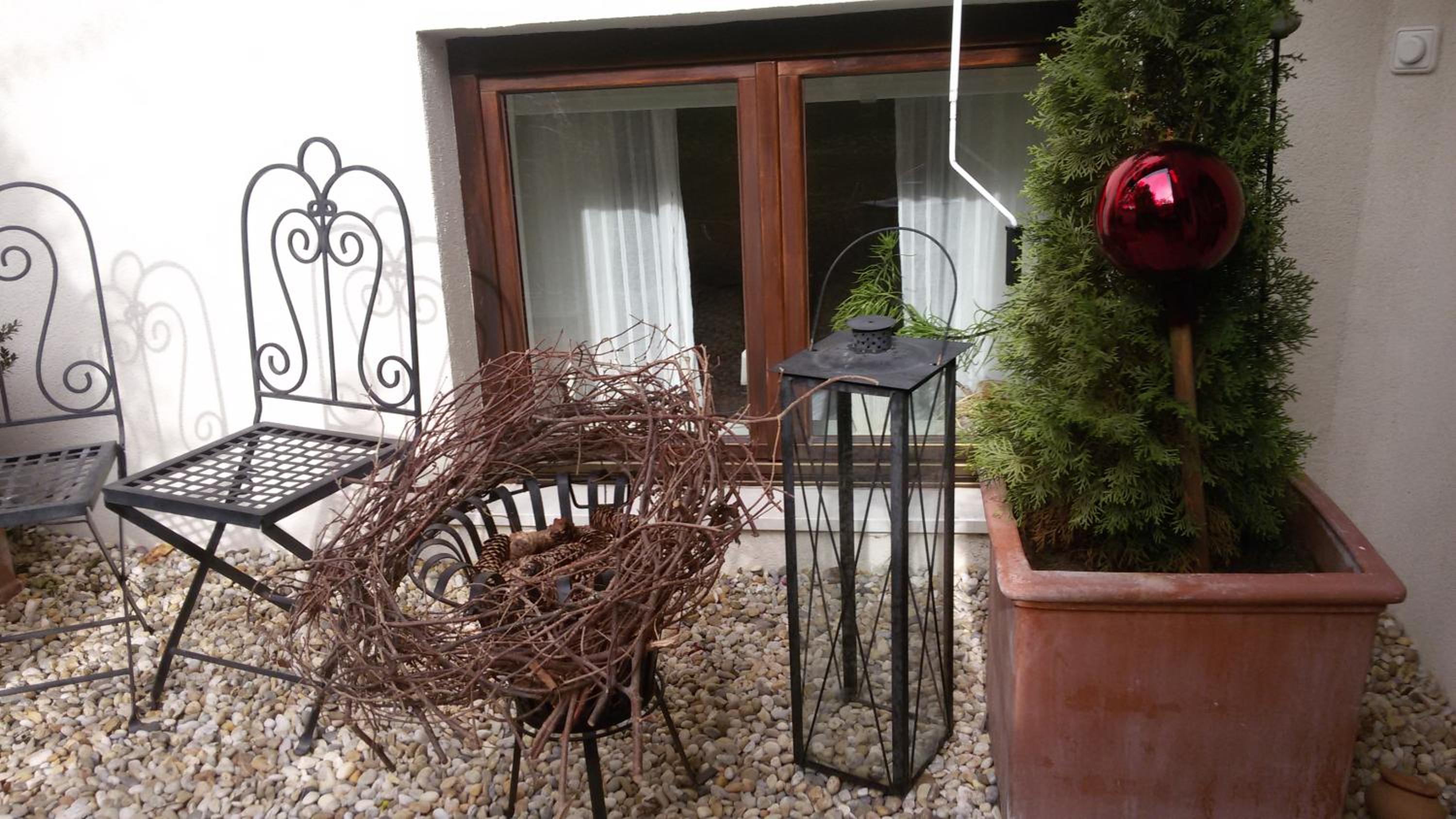 Two-Bedroom Apartment with Terrace - Photo 28