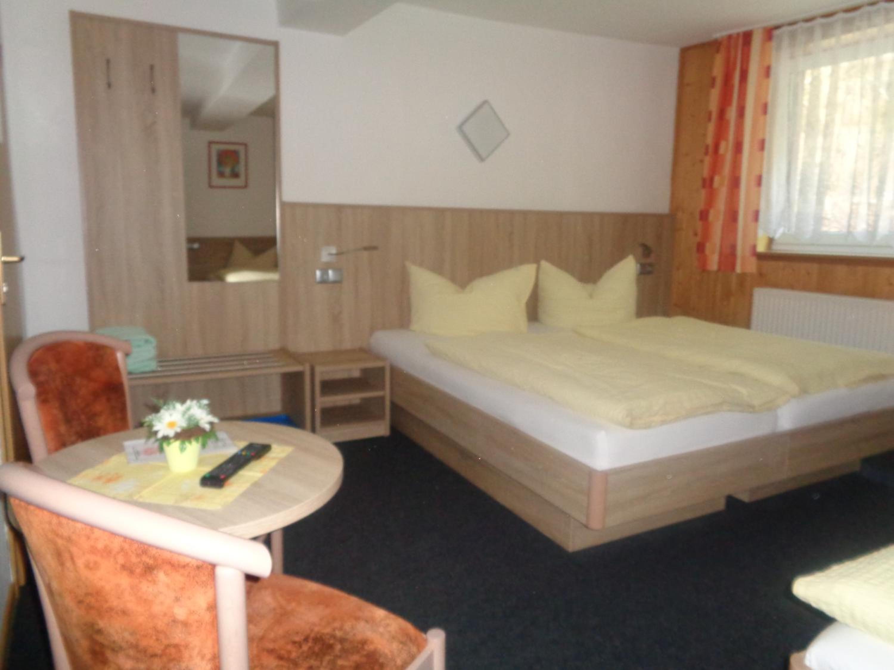 Double Room - Photo 3