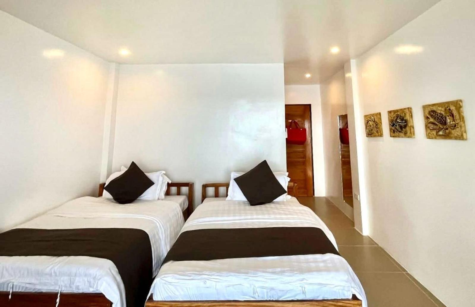 Double Room with Sea View photo 2