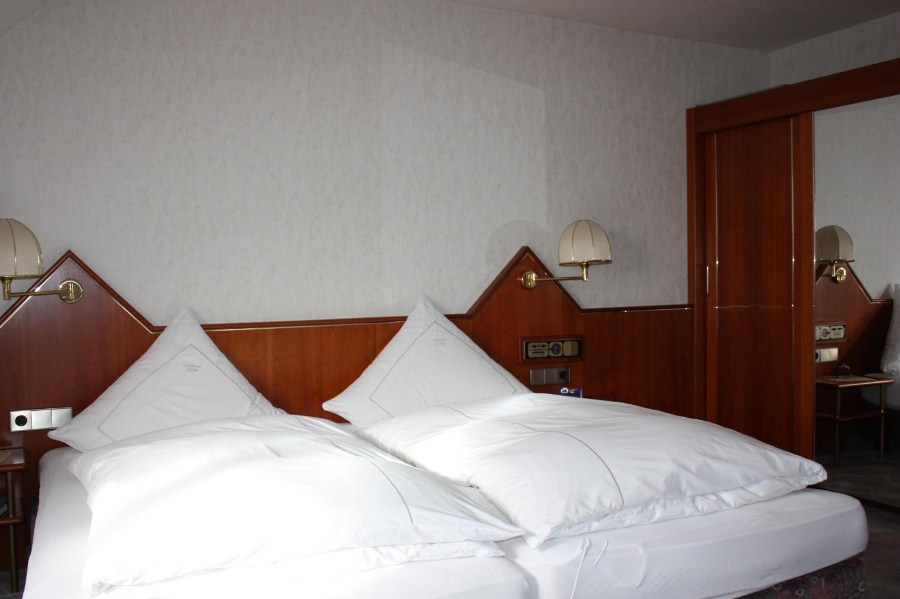 Double Room - Photo 3