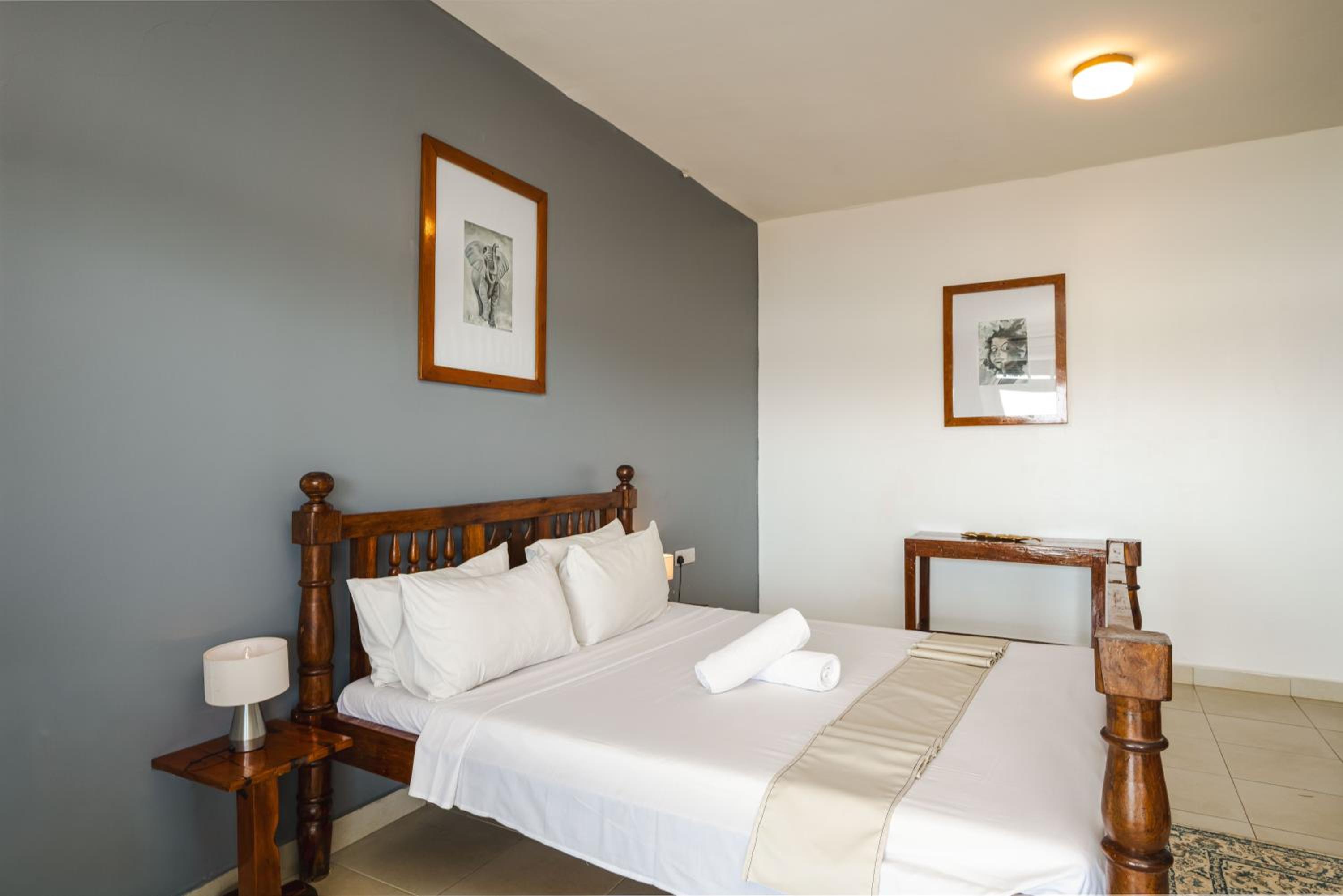 Deluxe Double Room with Balcony and Sea View