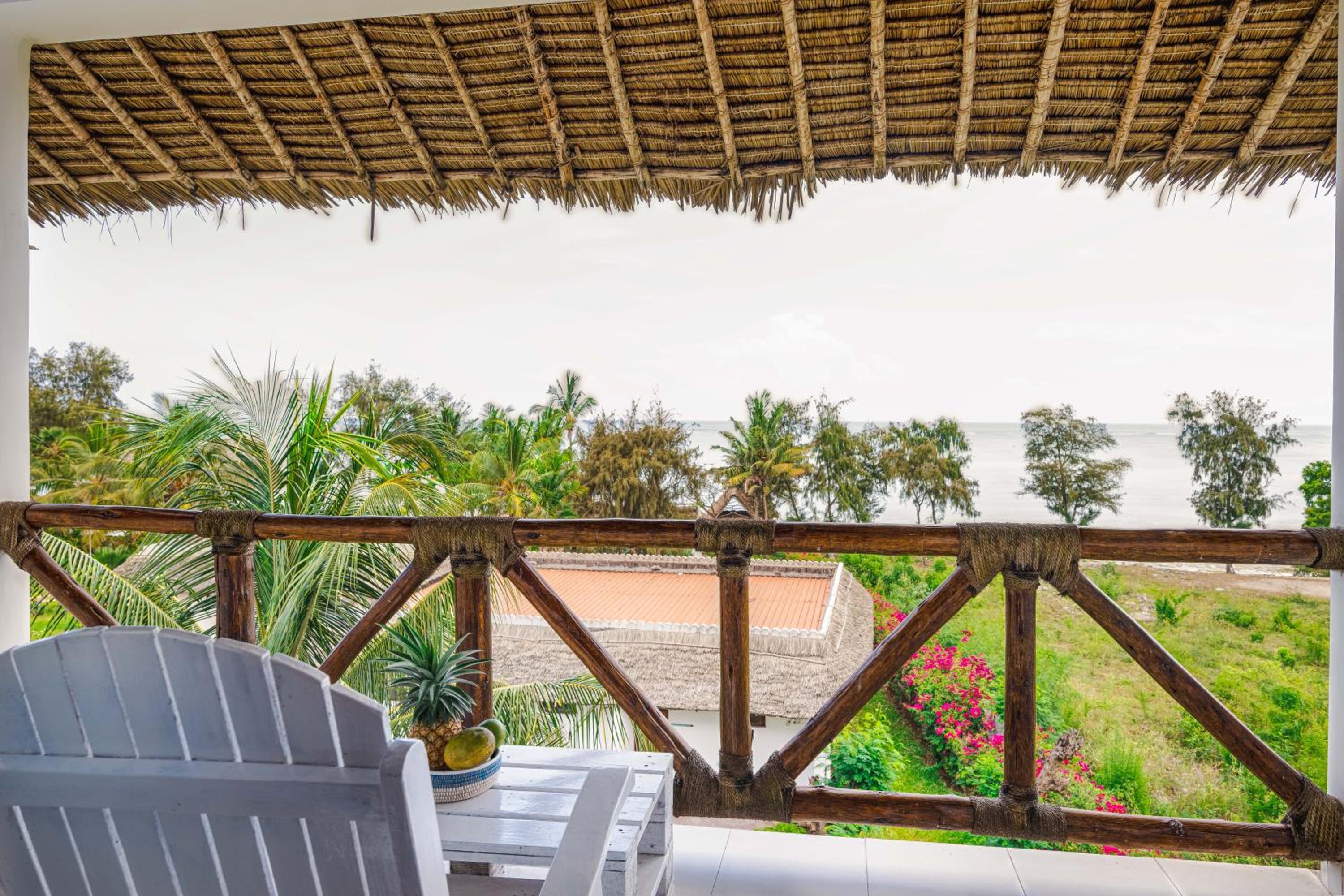 Deluxe Double Room with Balcony and Sea View