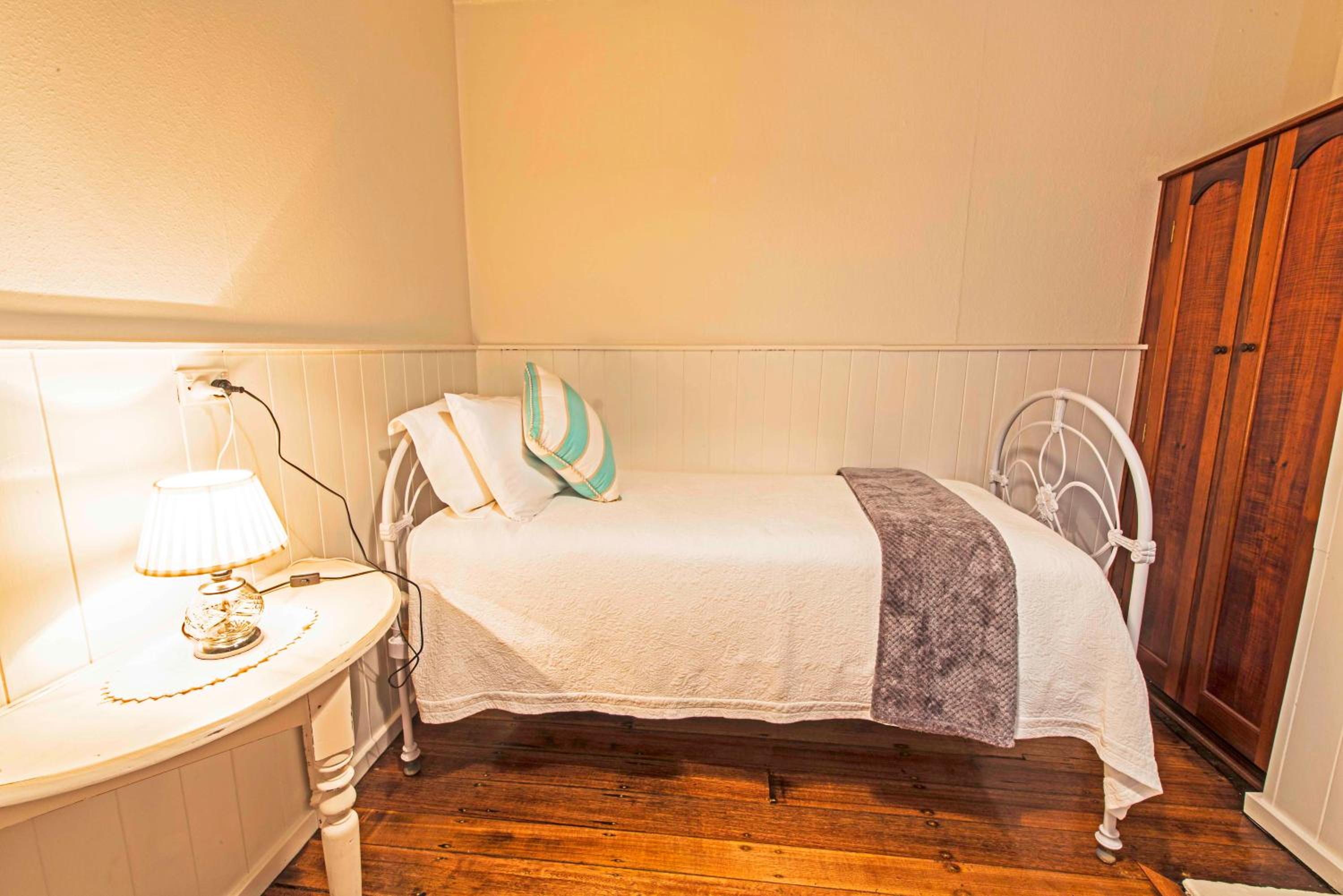 Deluxe Twin Room photo 1