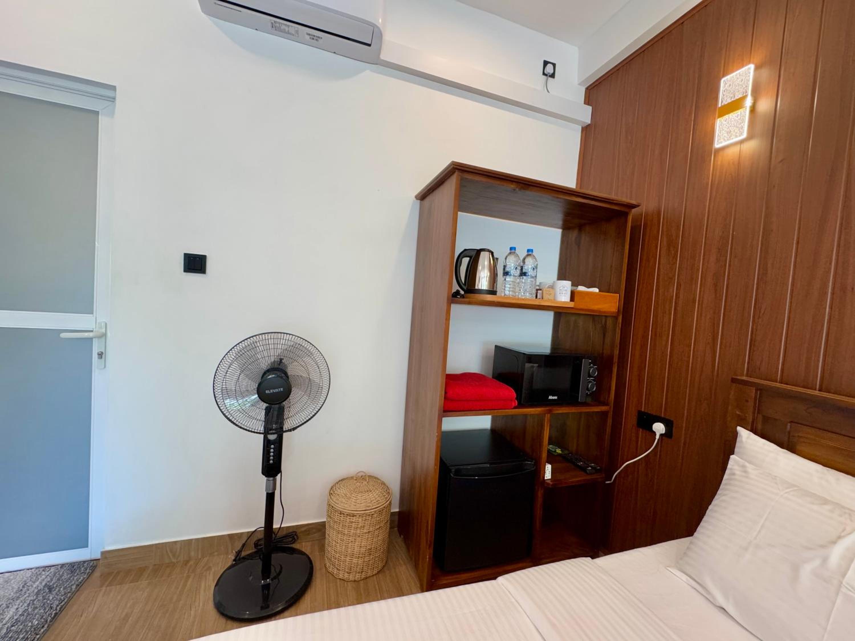 Deluxe Family Room