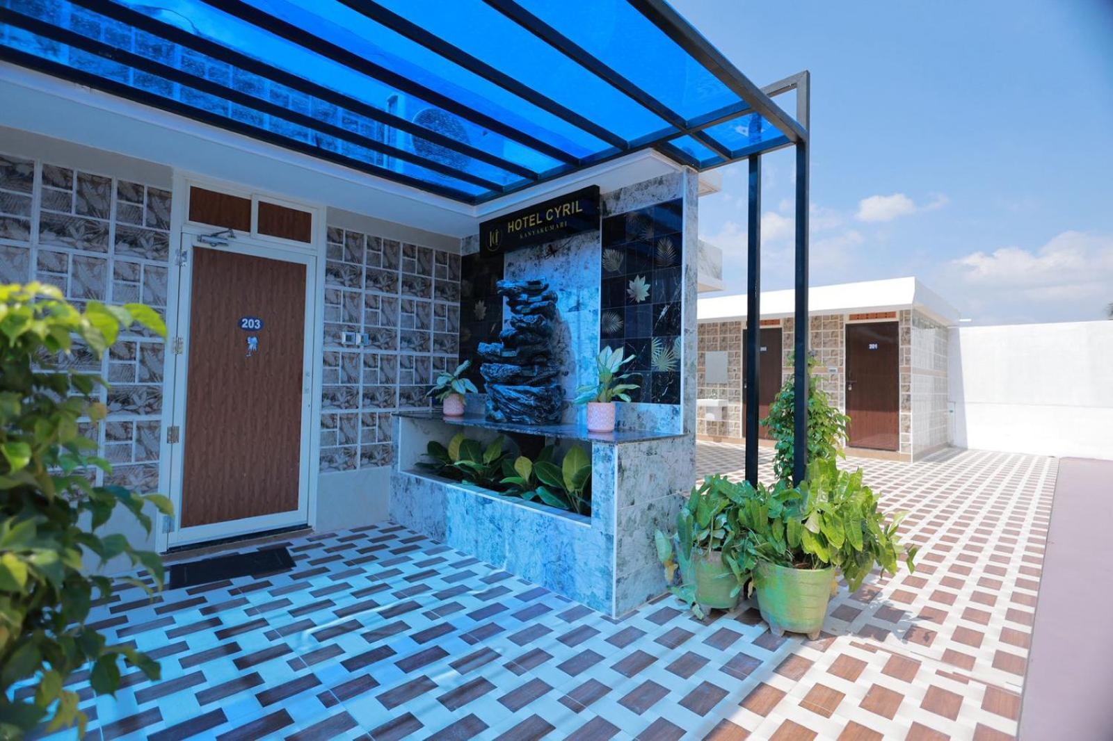 Quadruple Room - Photo 1
