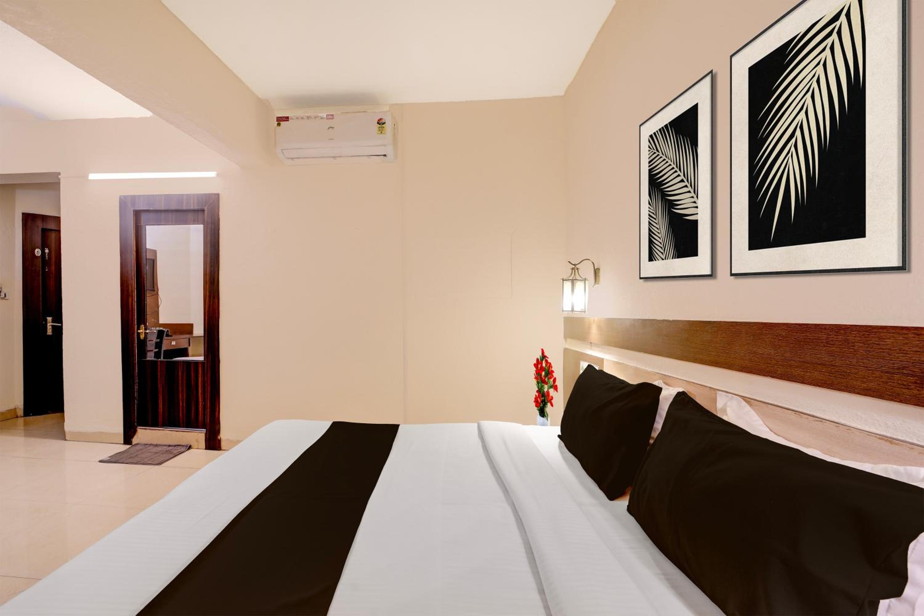 Deluxe Triple Room photo 2