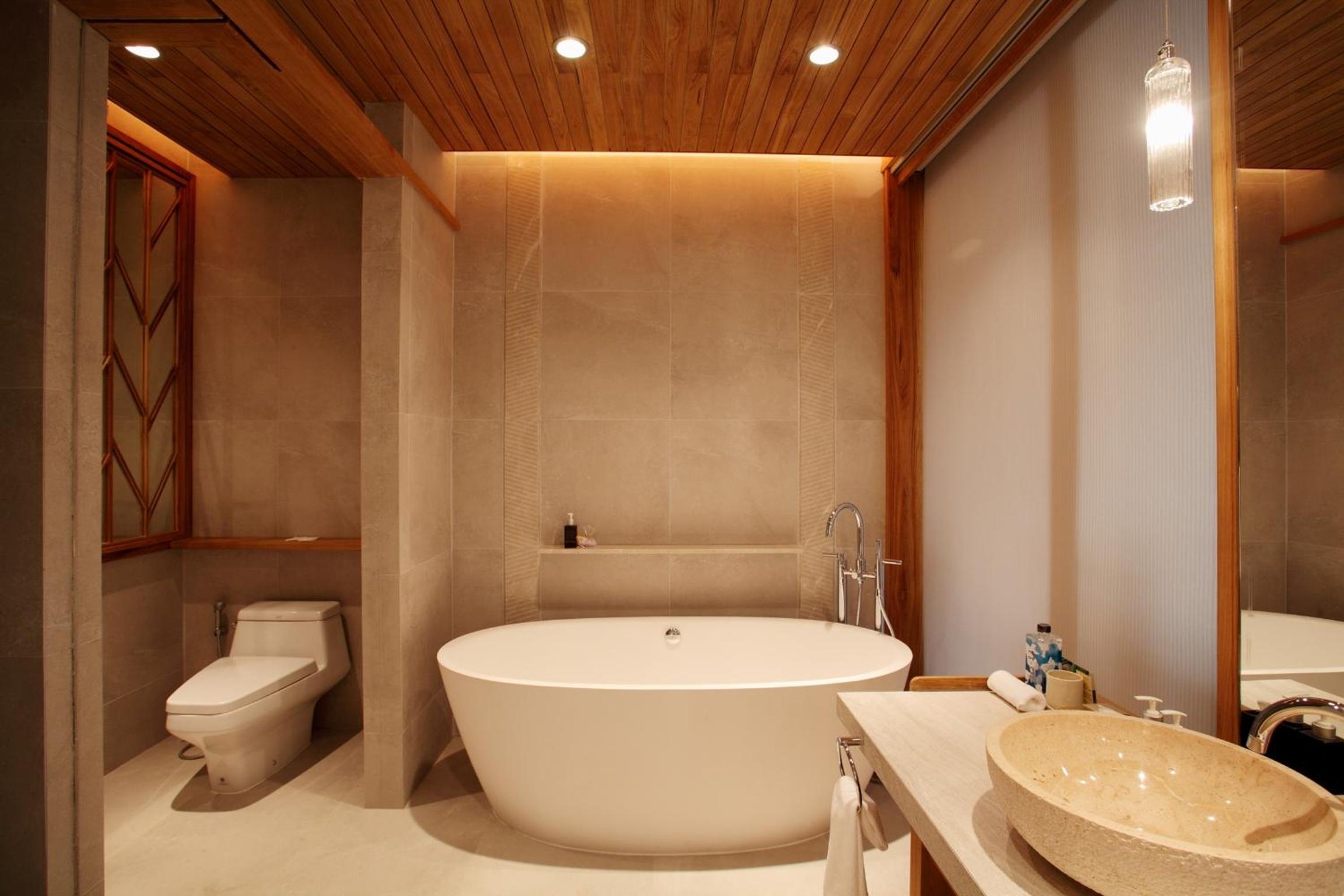 1BR Pool Suite West Ocean View - Photo 5