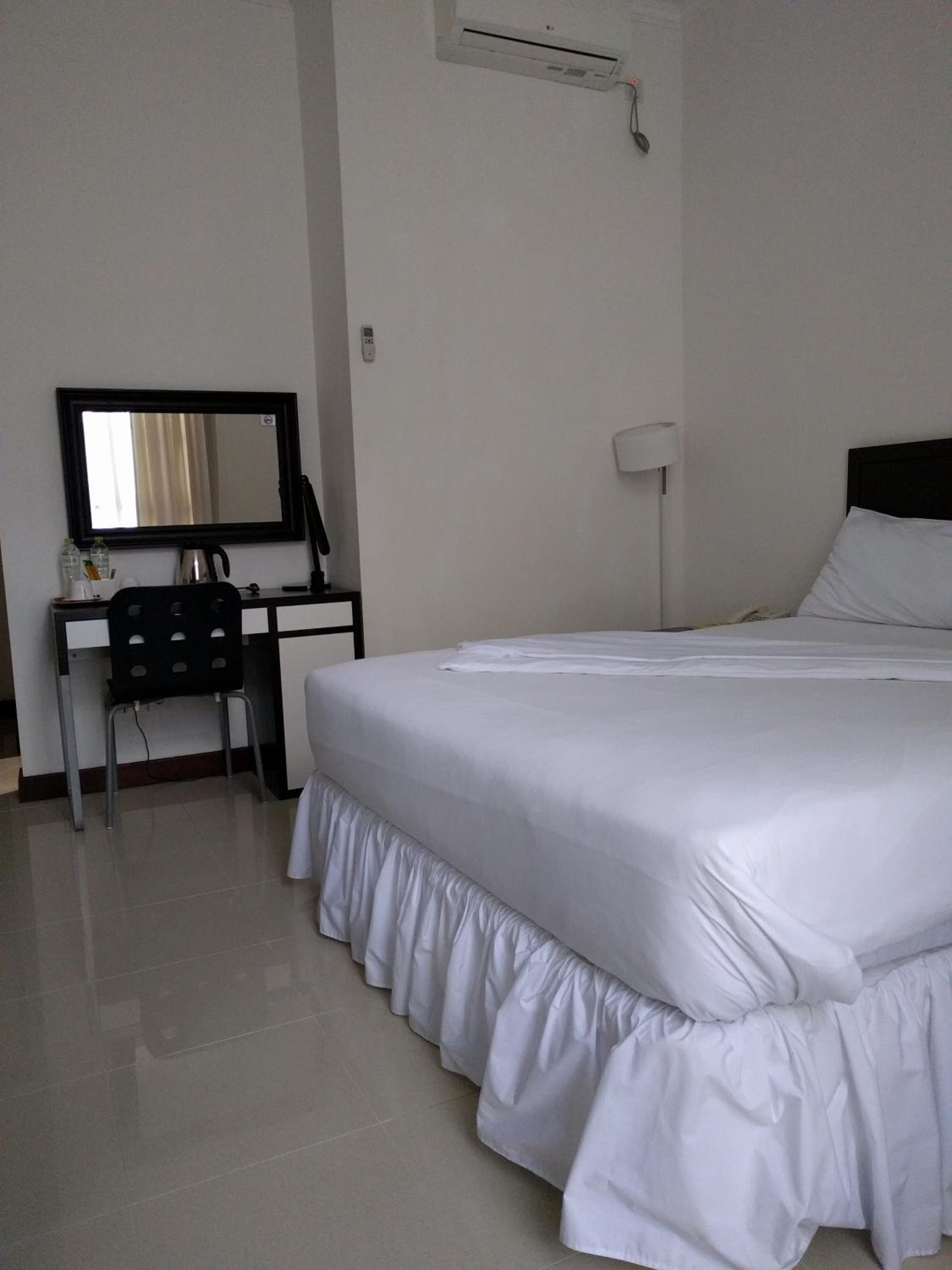 Deluxe Double Room photo 3
