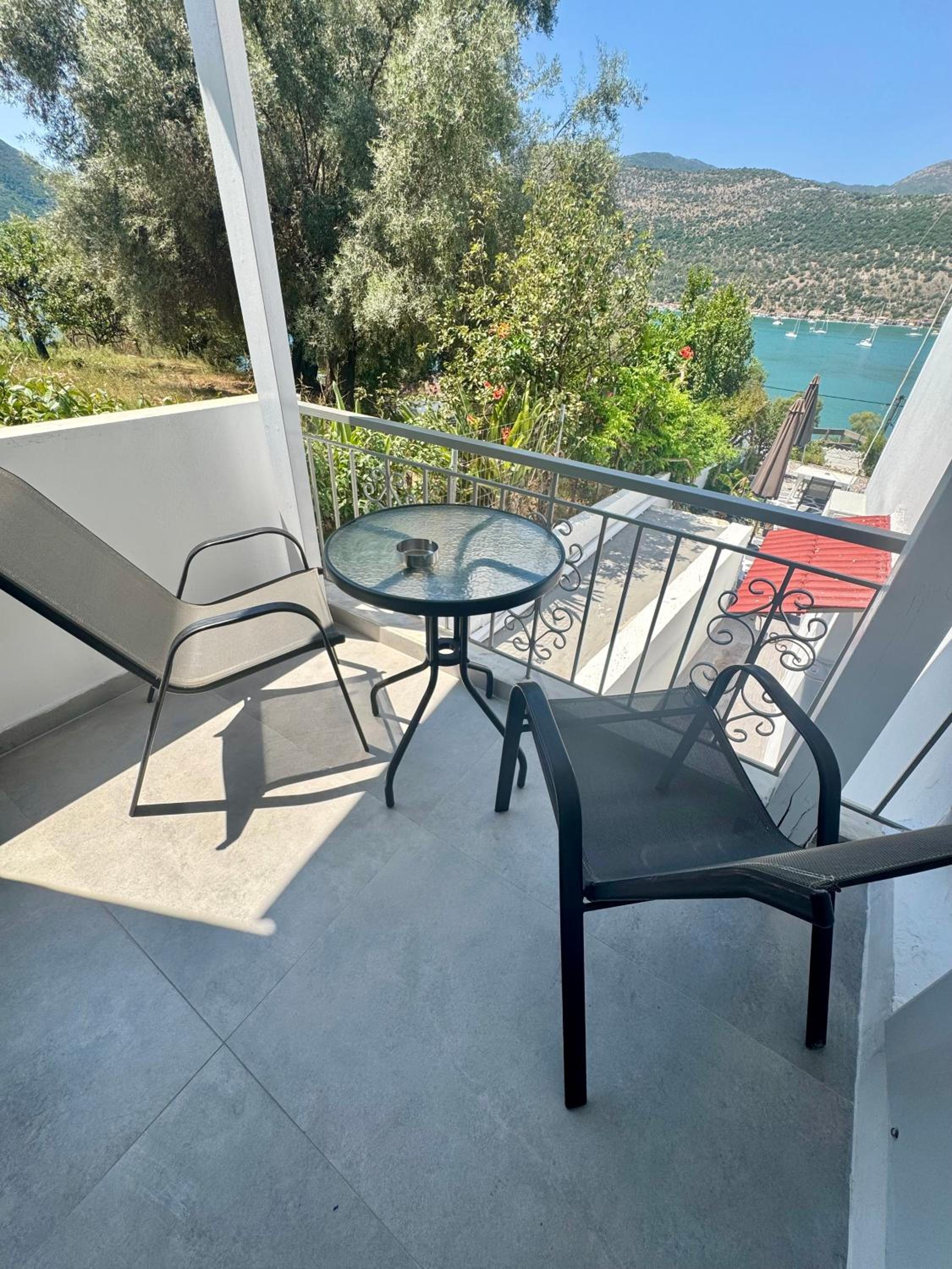 Double Room with Terrace photo 3