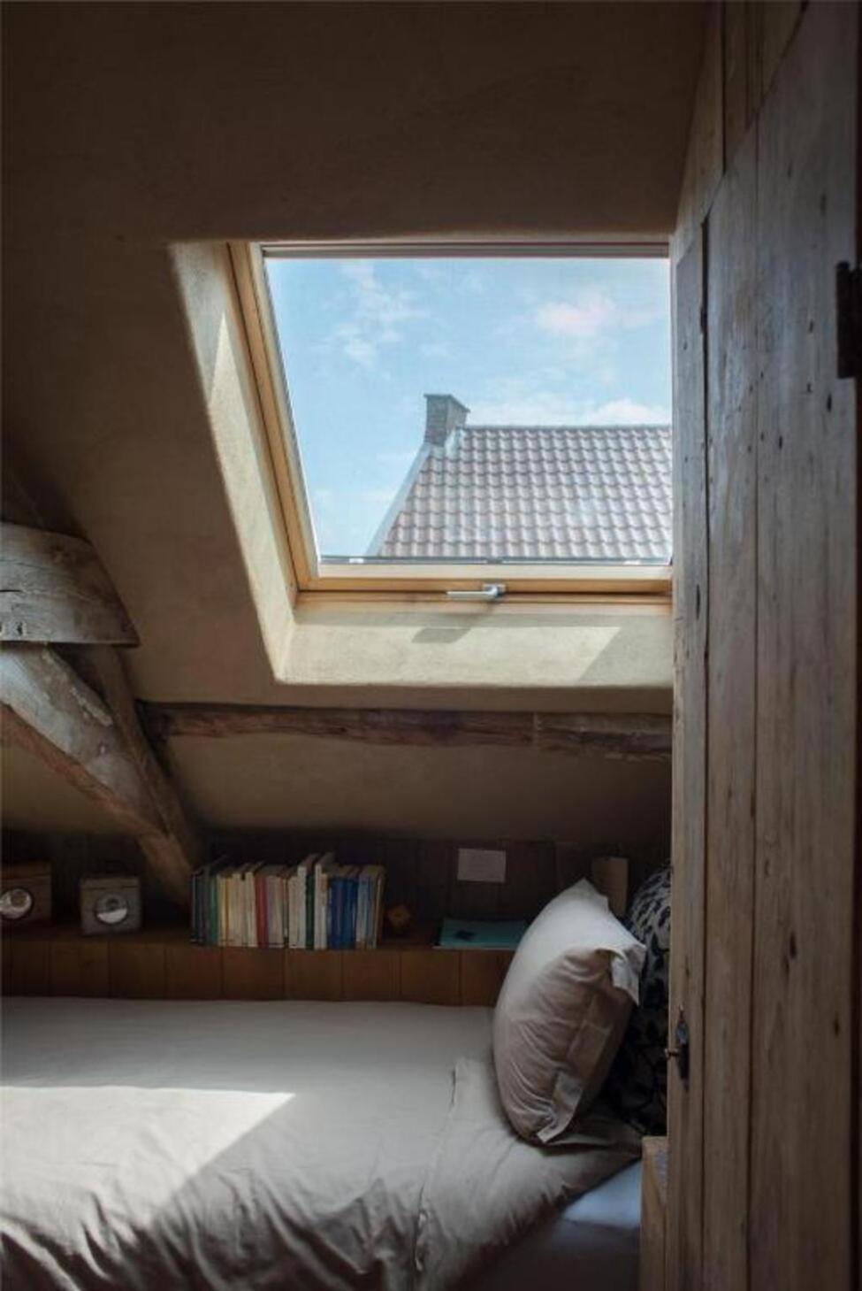 Single Room with Private Bathroom