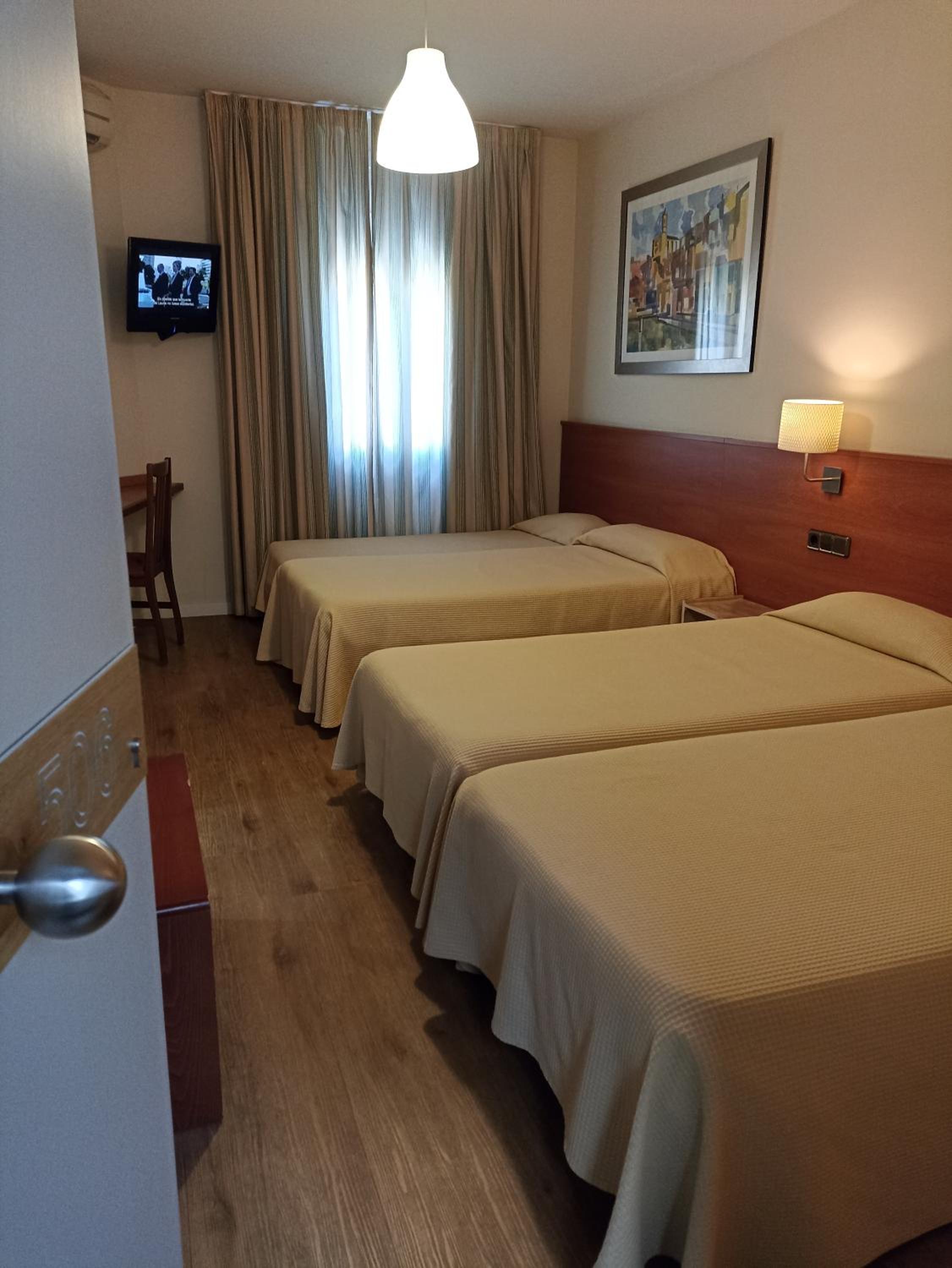 Quadruple Room photo 2