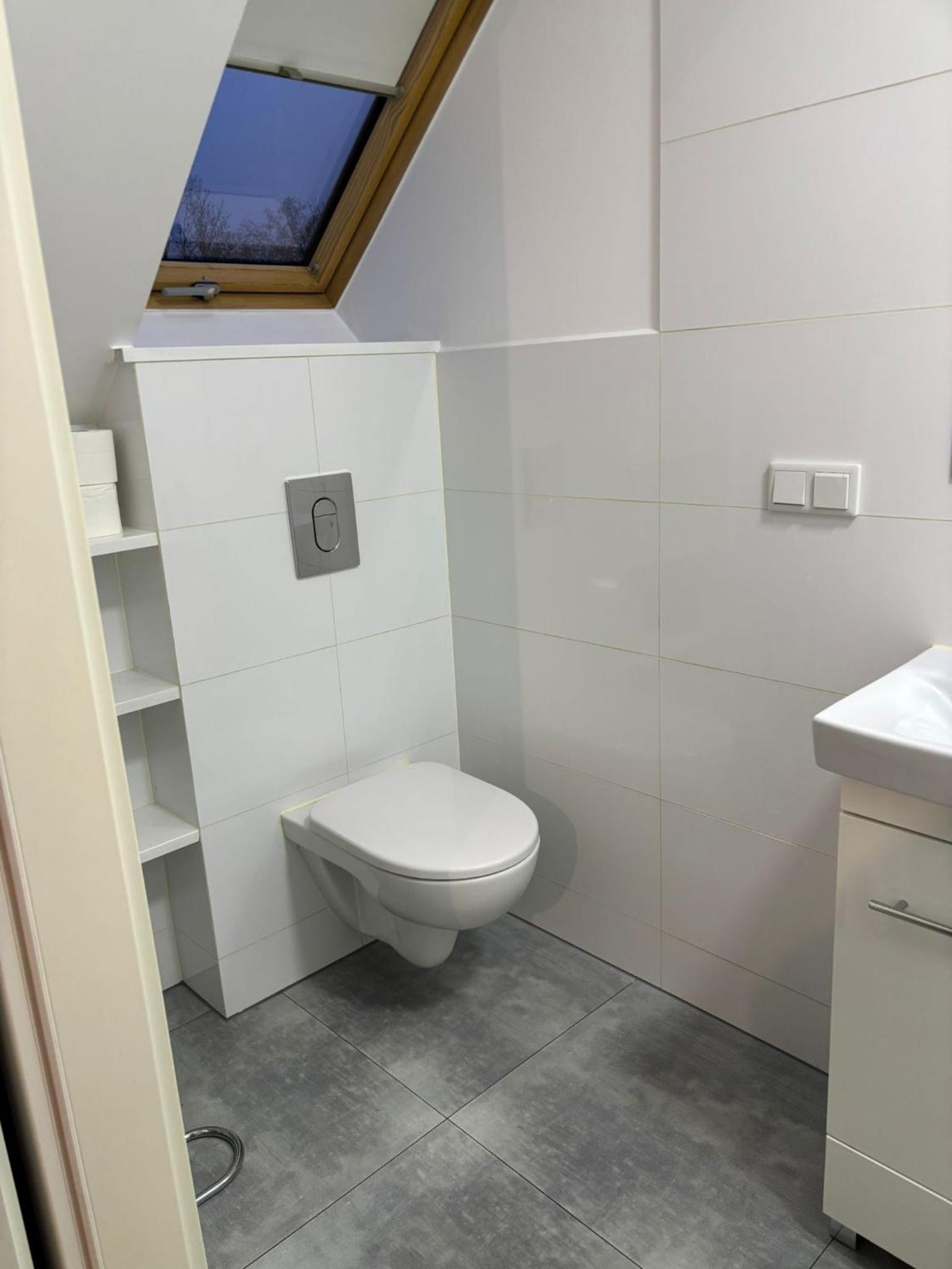 Twin Room with Shower photo 2