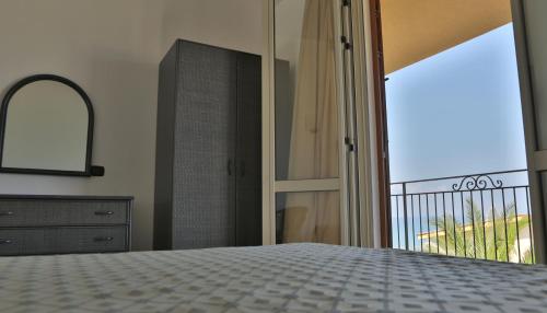 Two-Bedroom Apartment - Apartment 8 photo 2