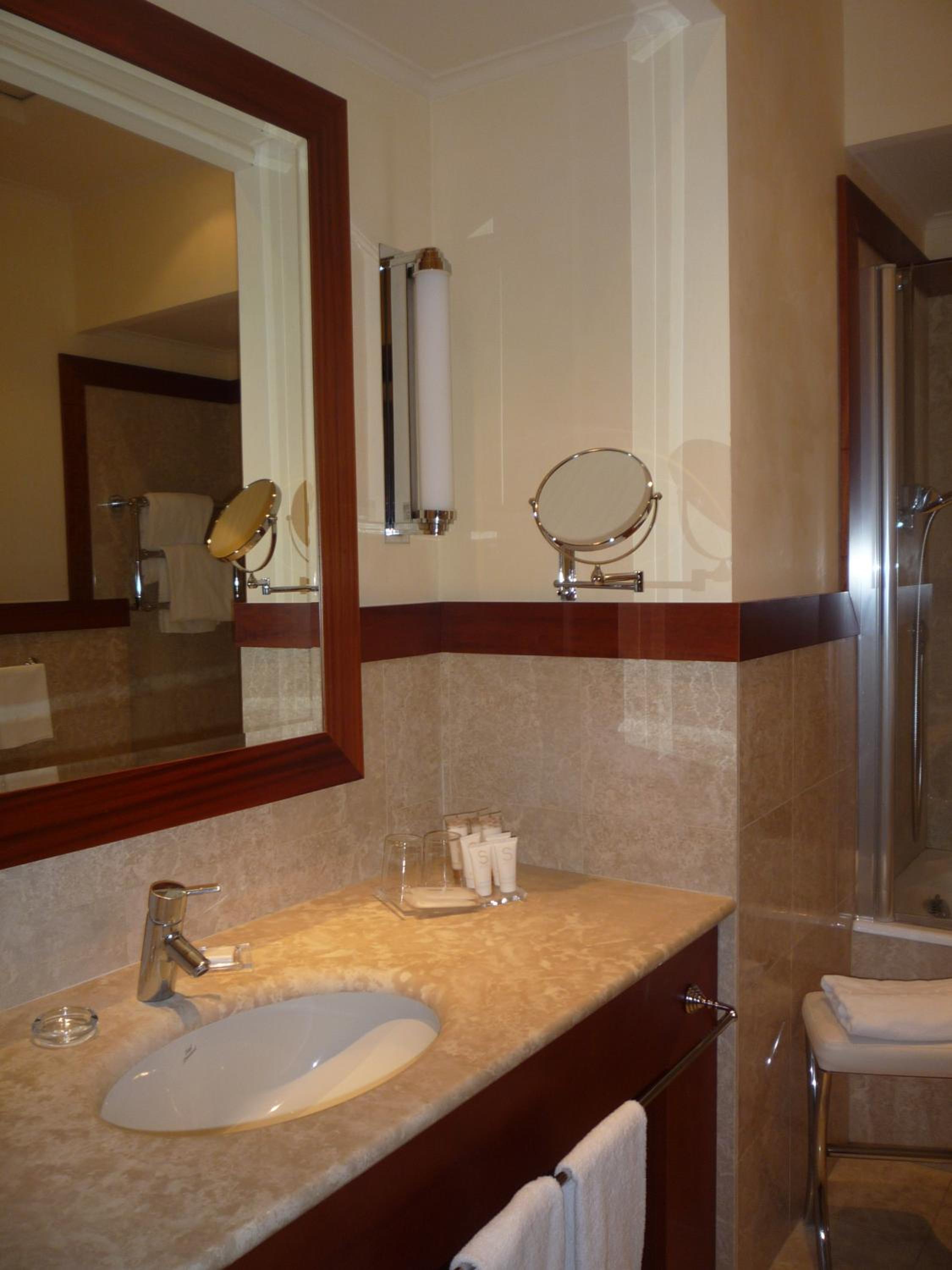 Classic Single Room
