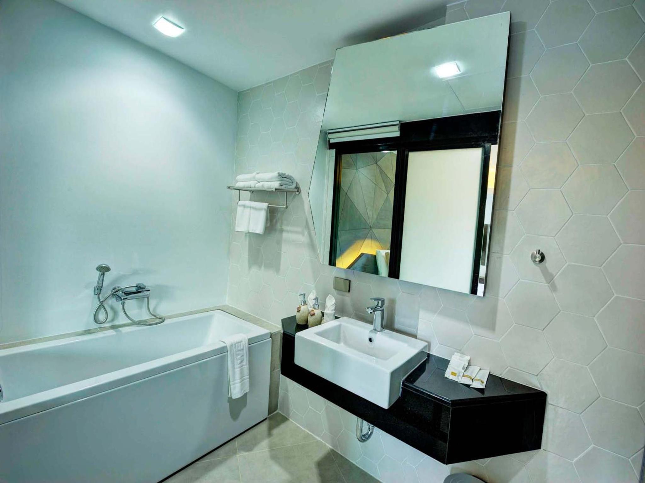 One-Bedroom Suite photo 2