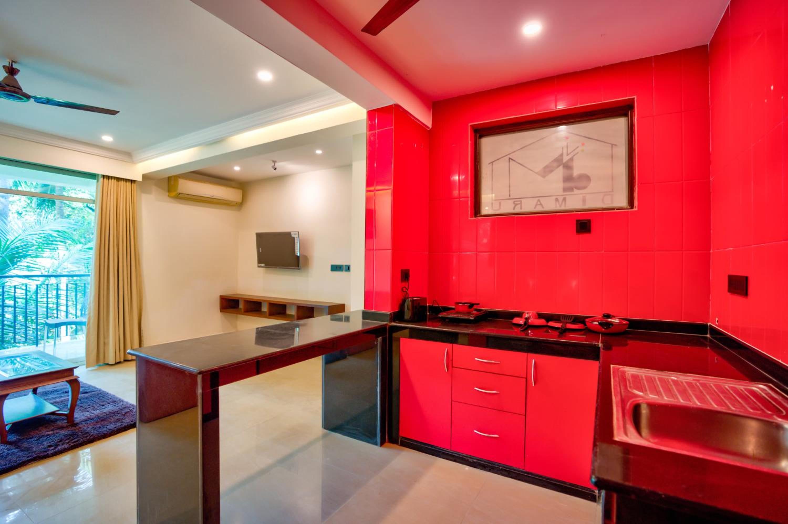 One bedroom suite - 20% off on food + Attached Kitchen photo 3