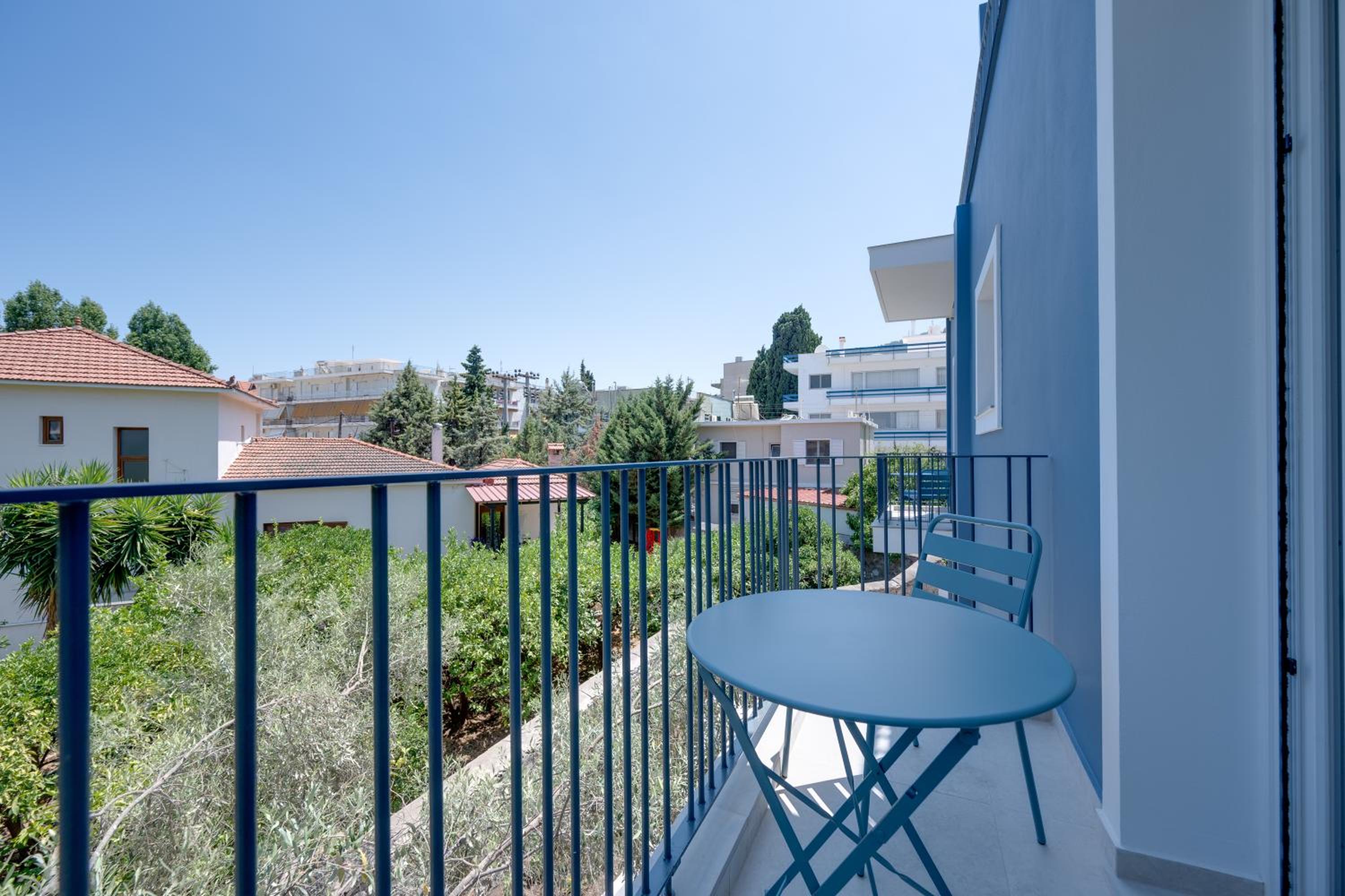 Studio with Garden View