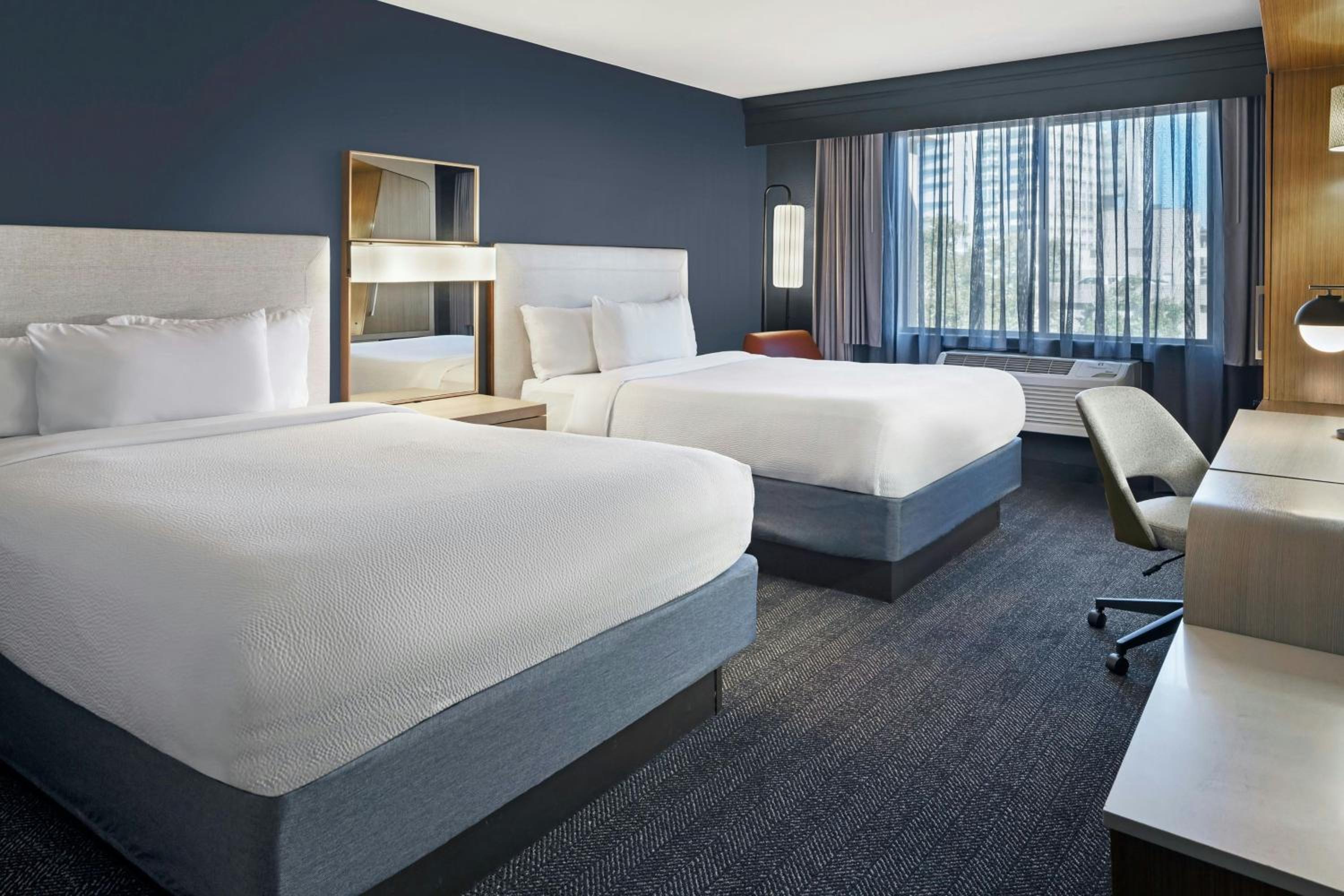 Queen Room with Two Queen Beds - Hearing Accessible - Photo 2
