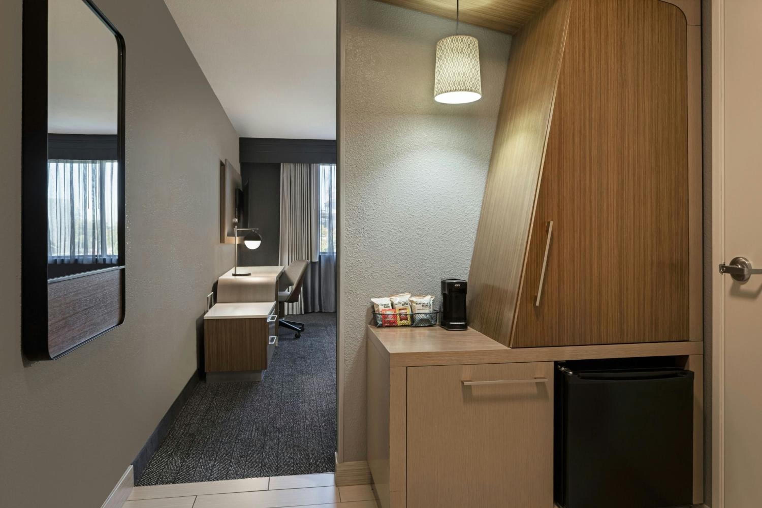 King Room - Hearing Accessible - Photo 4