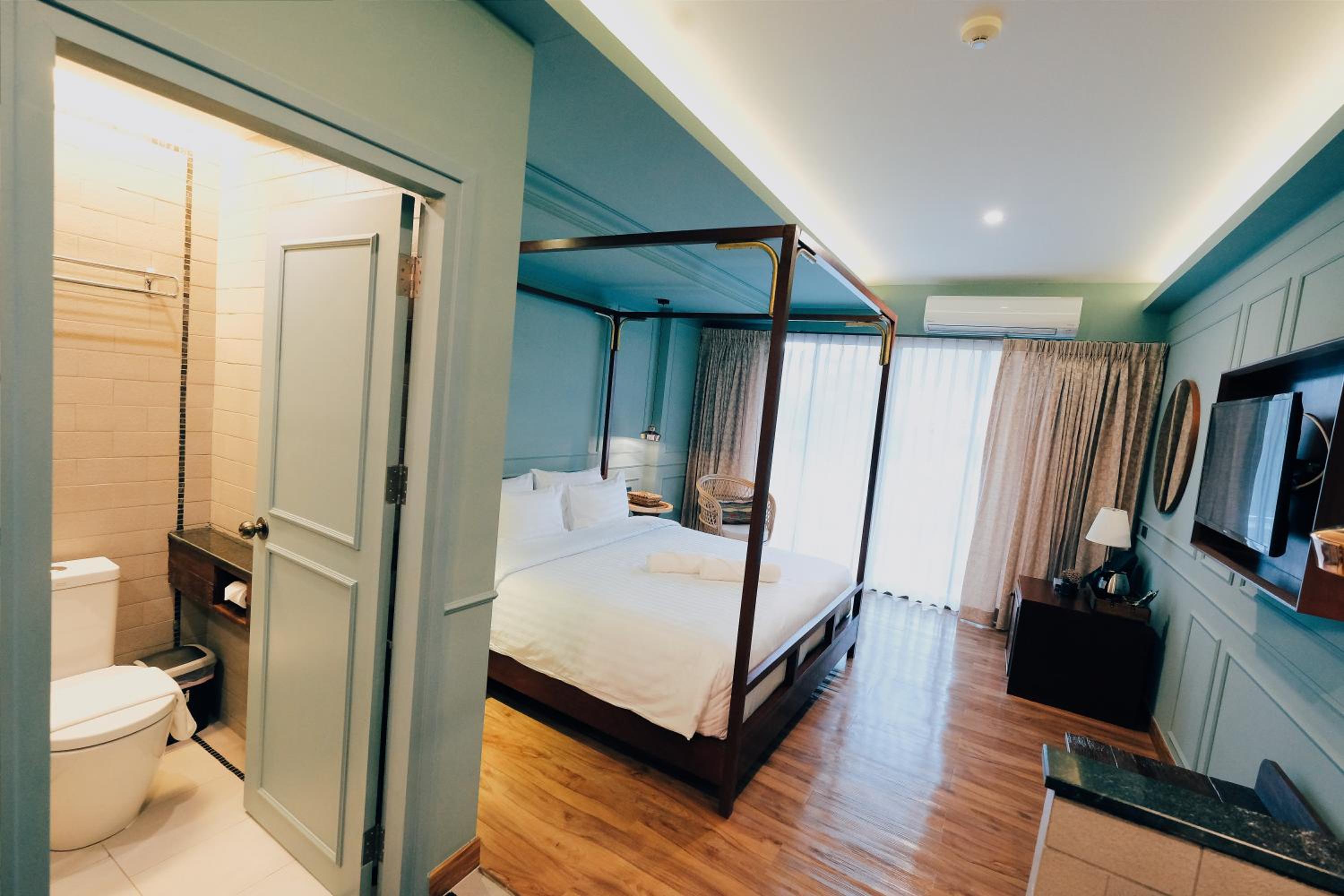Deluxe Double Room photo 2