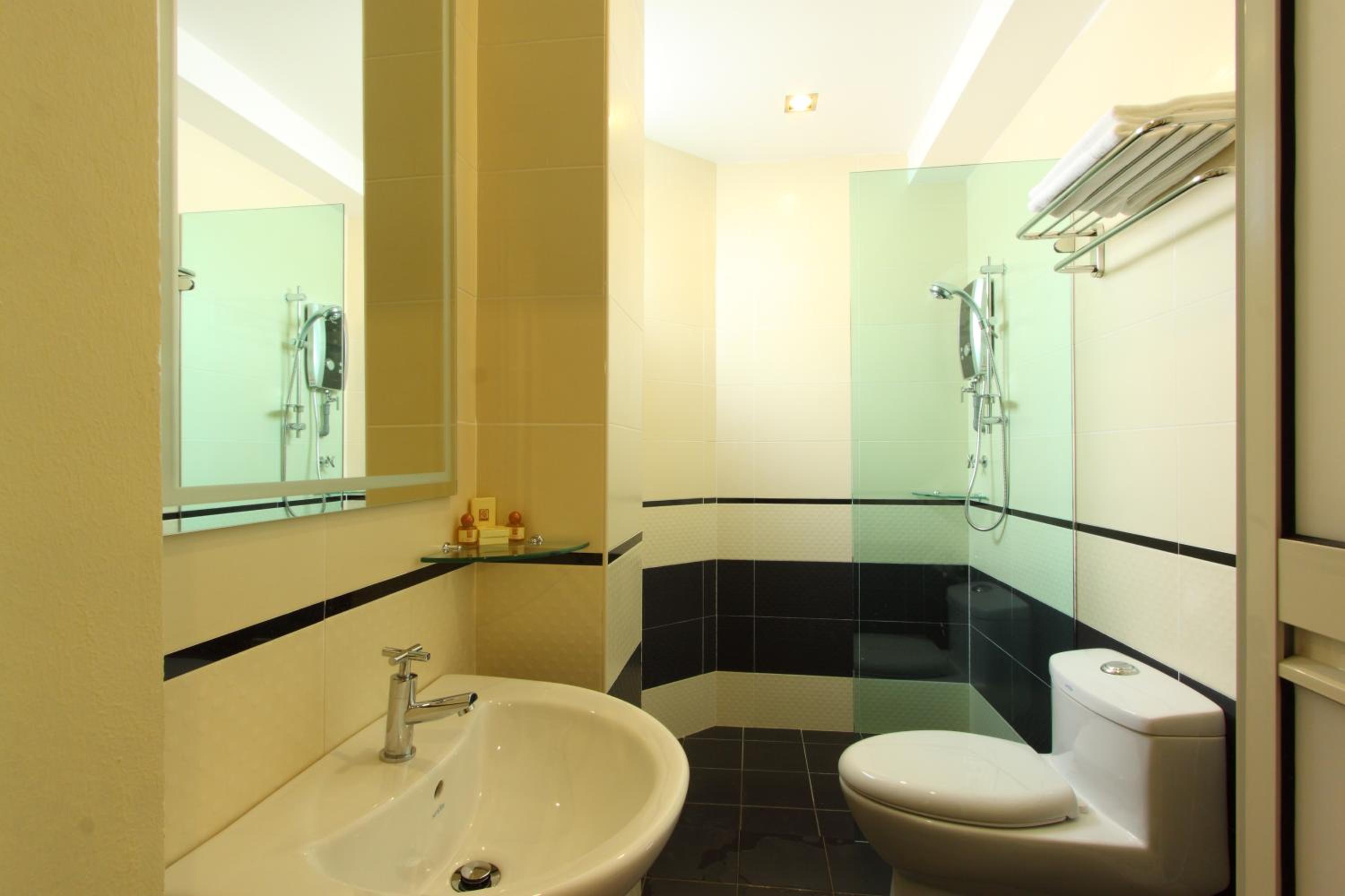 Superior Two Bedroom Suite photo 2