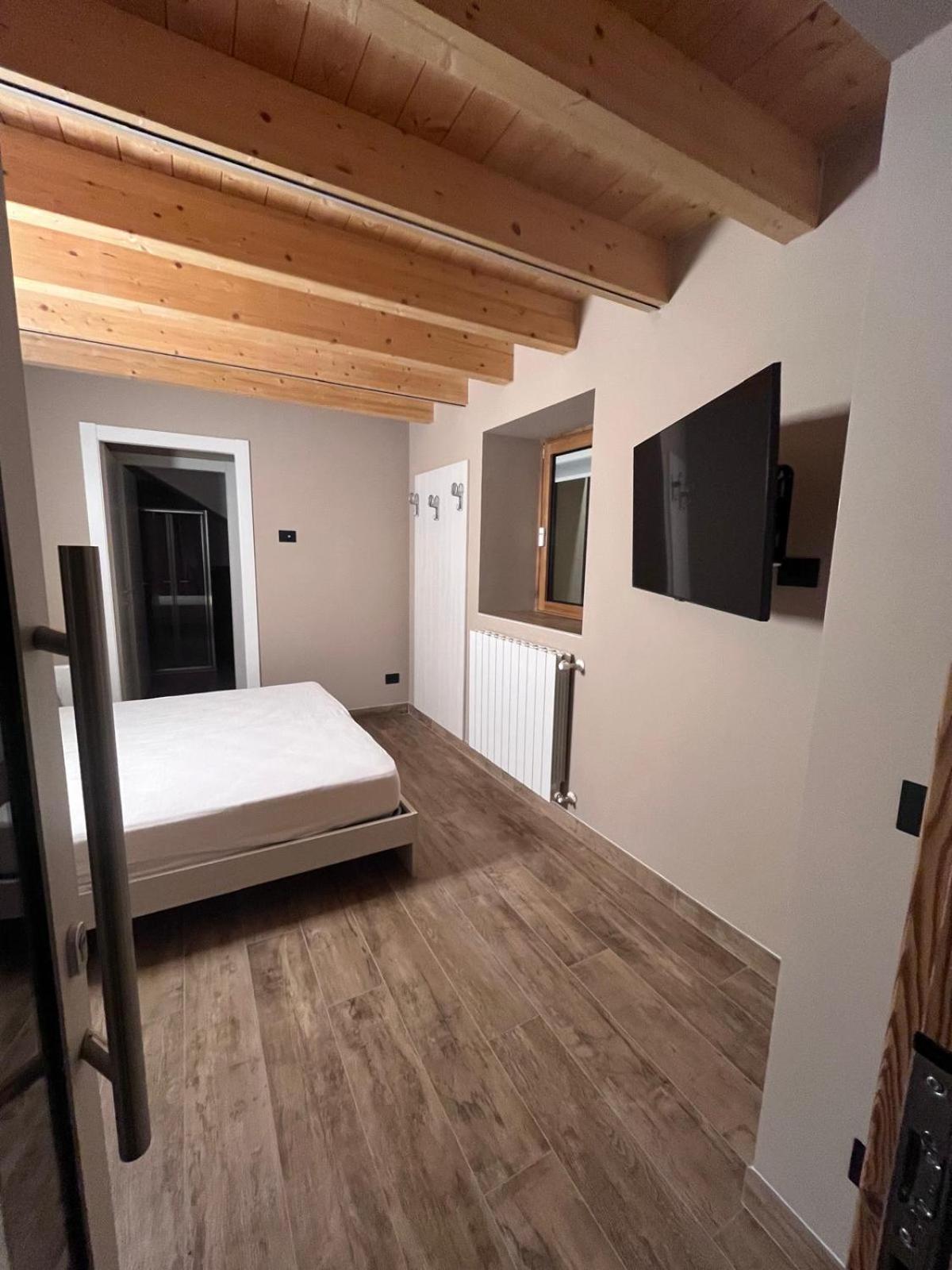 Superior Double or Twin Room with Mountain View