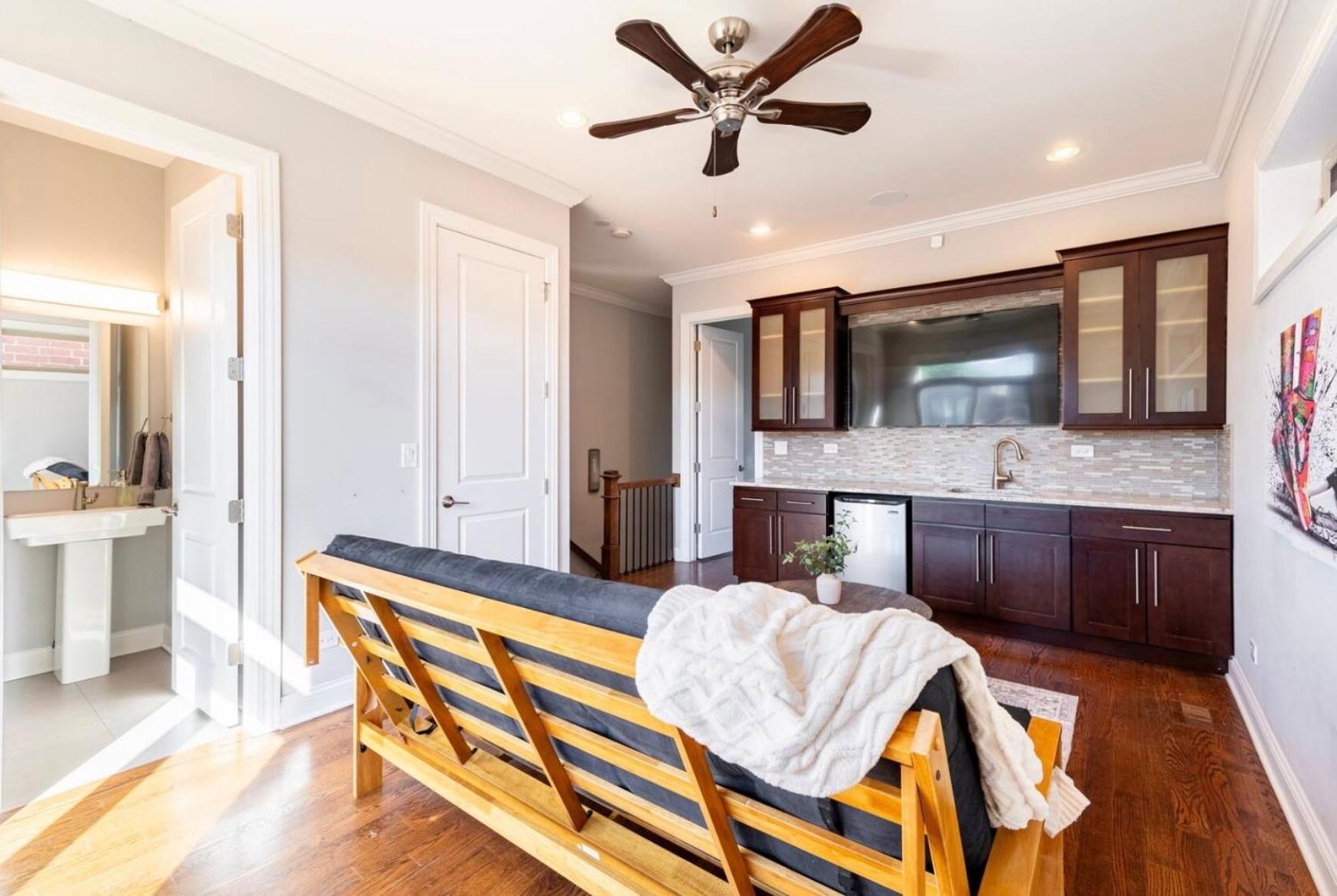 Three-Bedroom Premium Apartment with Balcony