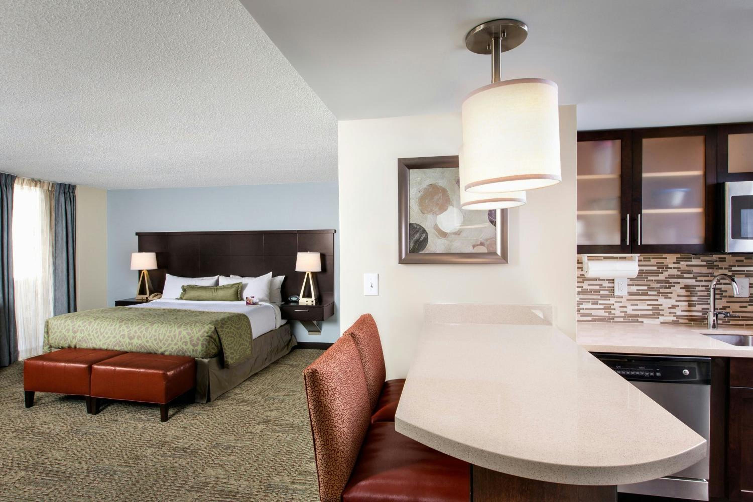 One-Bedroom King Suite with Sofa Bed and Roll-In Shower - Mobility Accessible