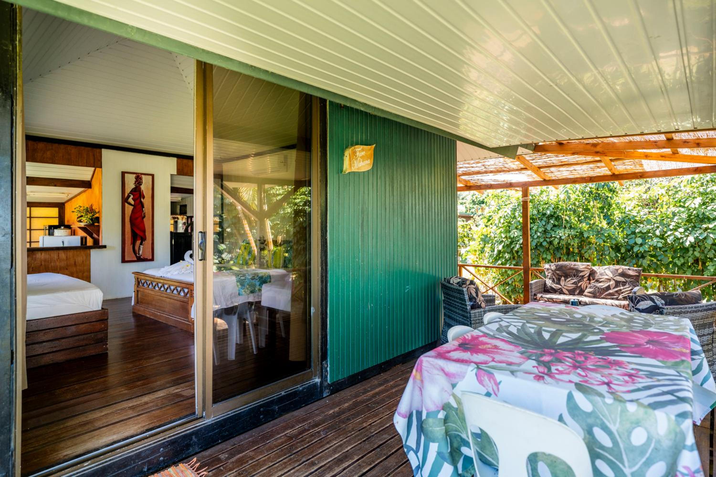 One-Bedroom House photo 2